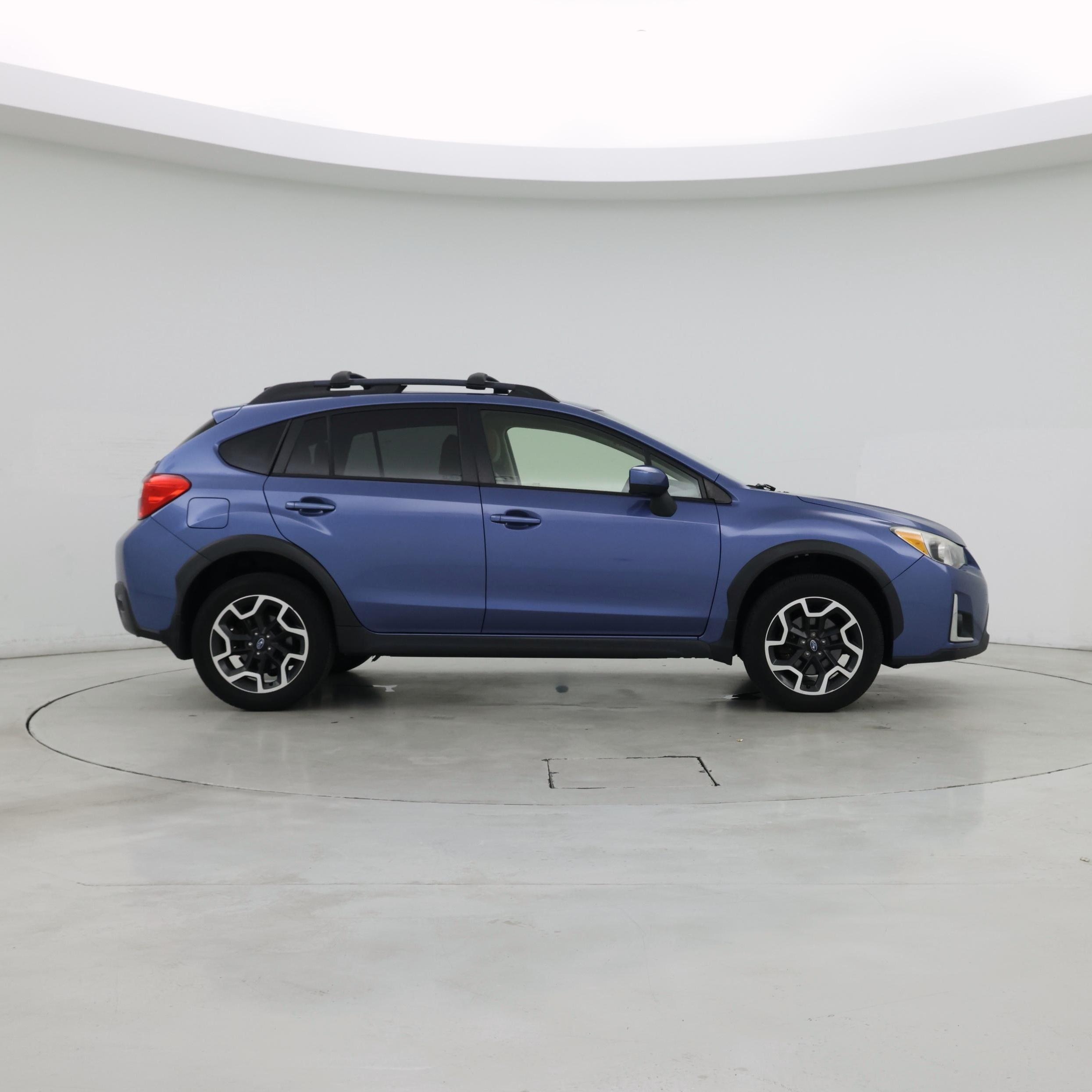 Thumbnail: 2016 Subaru XV Crosstrek - 7