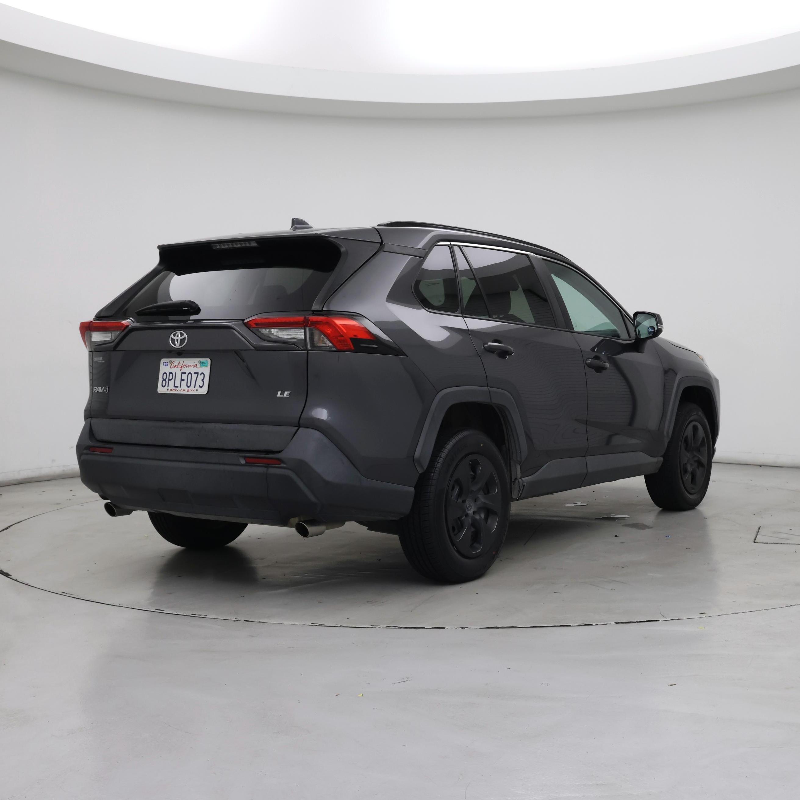 Thumbnail: 2020 Toyota RAV4 - 8