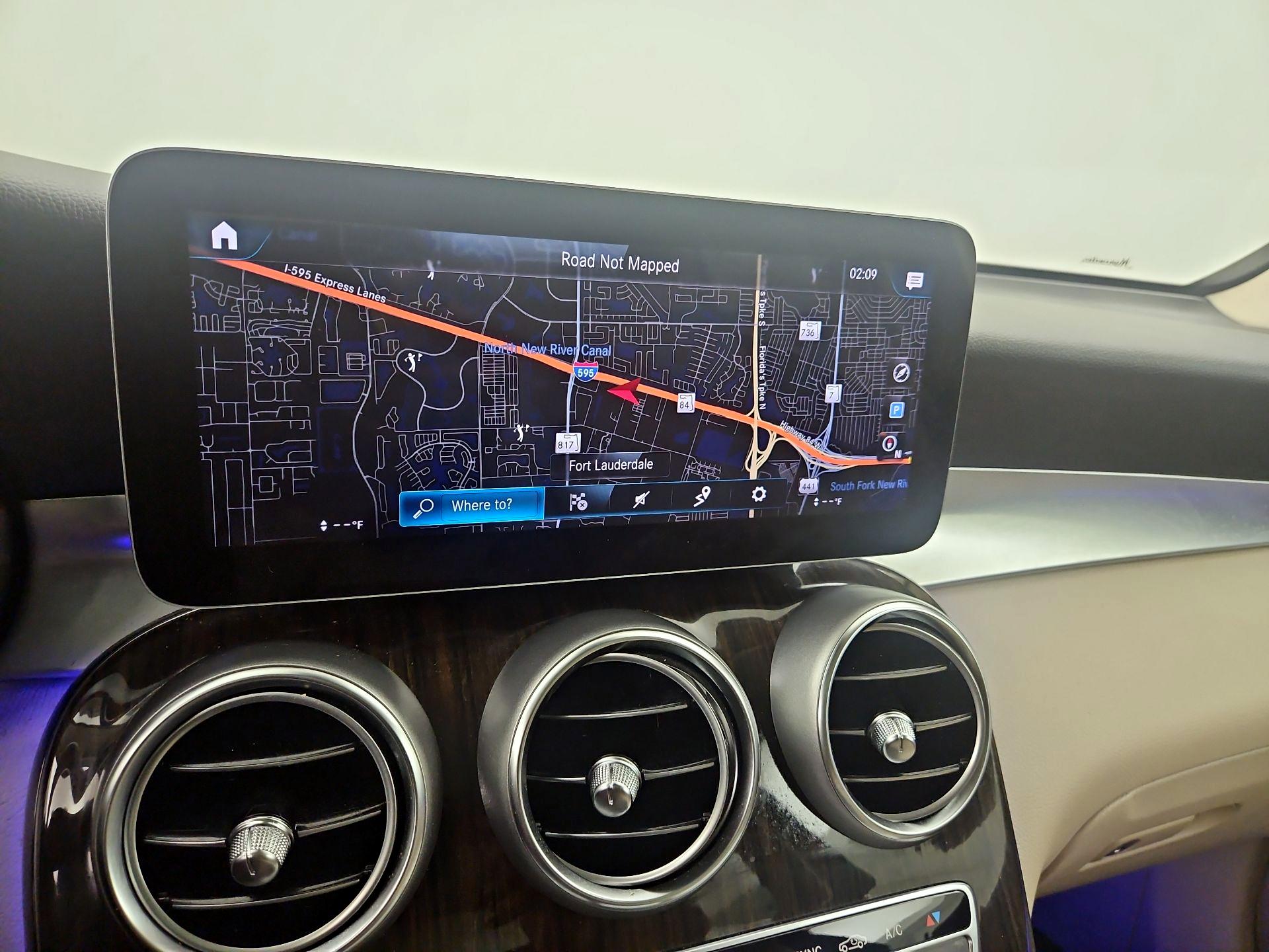 Thumbnail: 2022 Mercedes-Benz GLC - 14