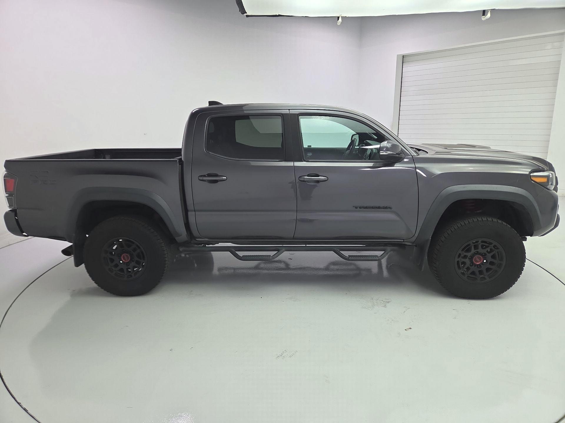 Thumbnail: 2022 Toyota Tacoma - 4