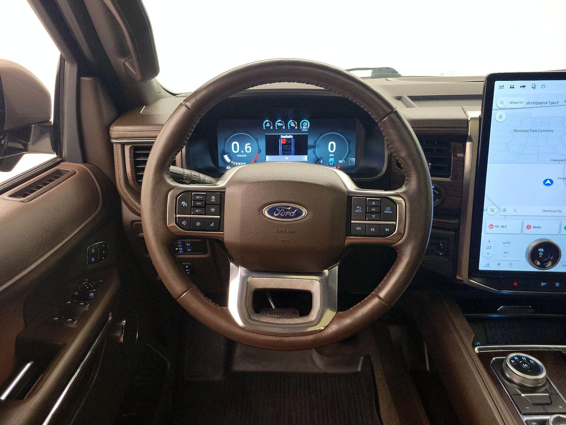 Thumbnail: 2022 Ford Expedition - 10