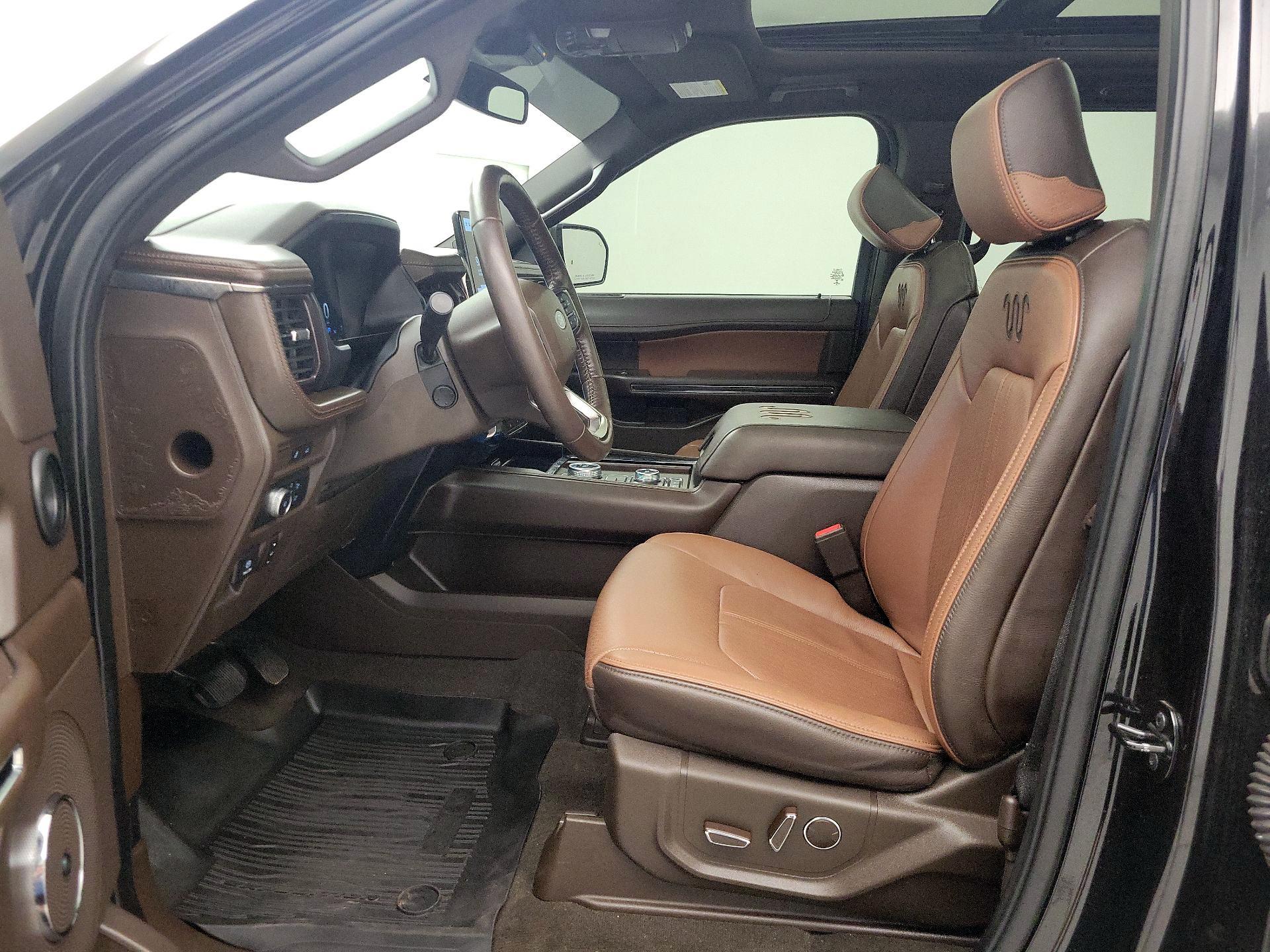 Thumbnail: 2022 Ford Expedition - 11