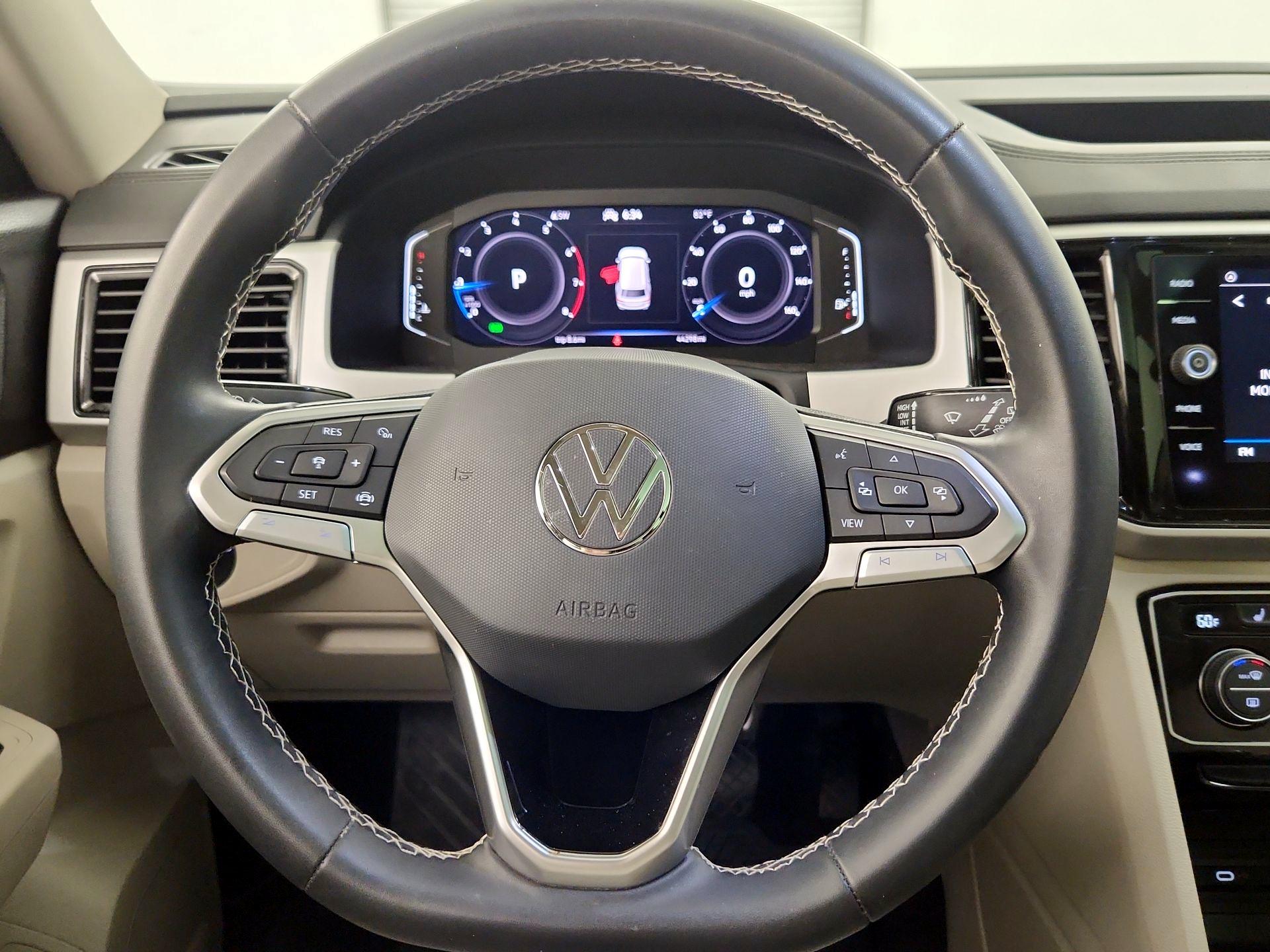 Thumbnail: 2023 Volkswagen Atlas - 10