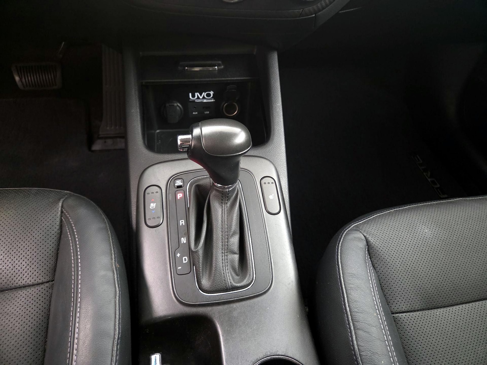 2015 Kia Forte EX - Photo 18