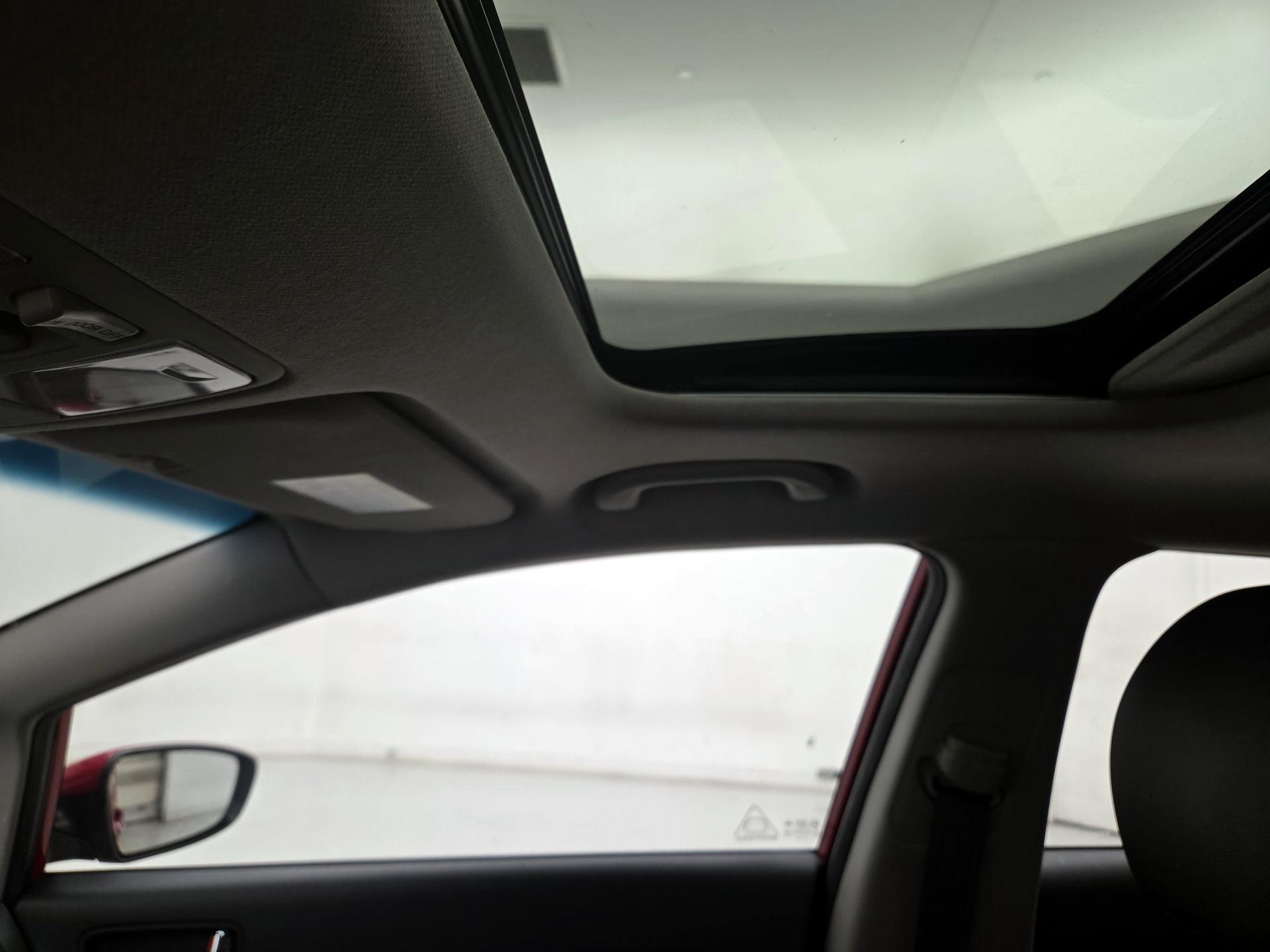 Thumbnail: 2015 Kia Forte - 19
