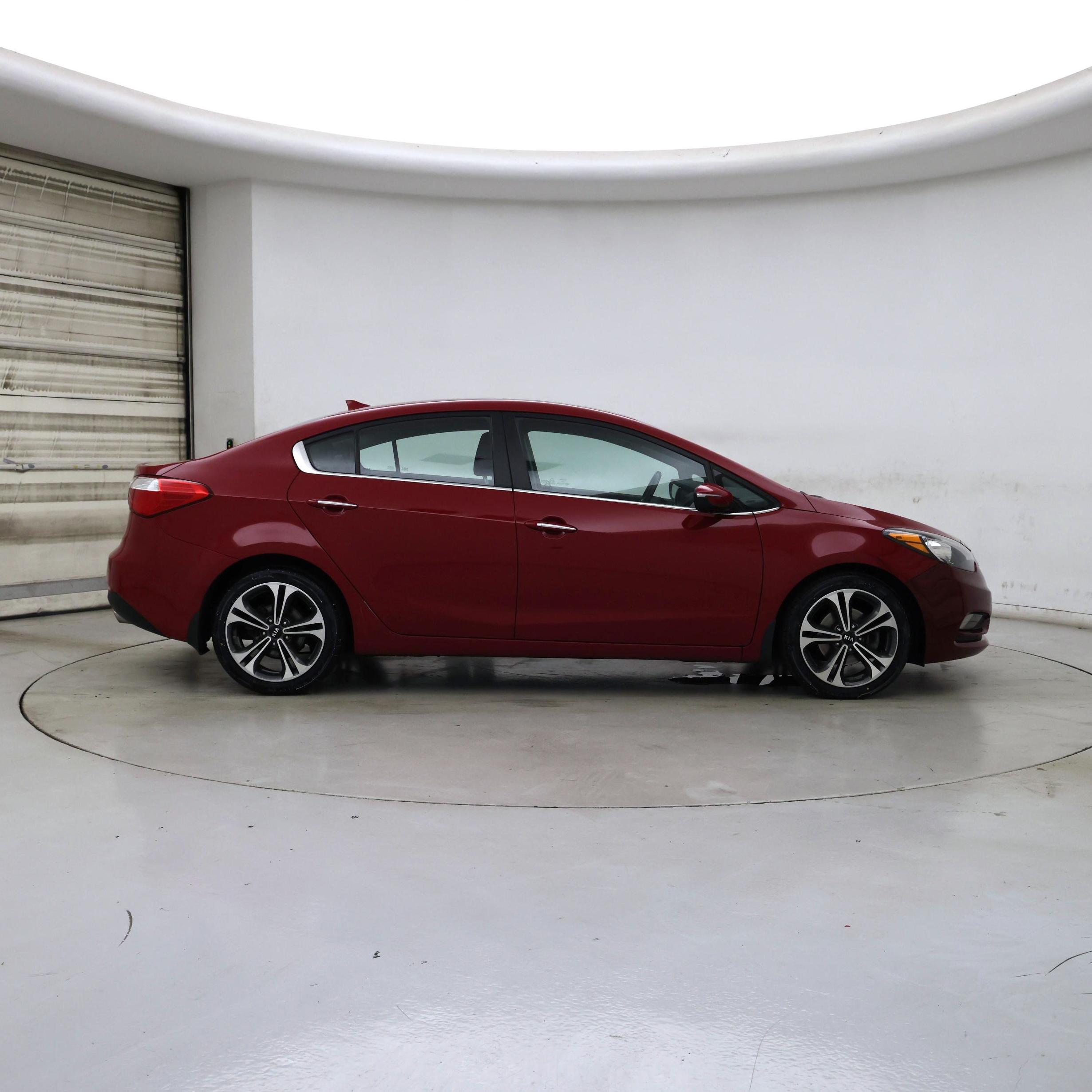 Thumbnail: 2015 Kia Forte - 7
