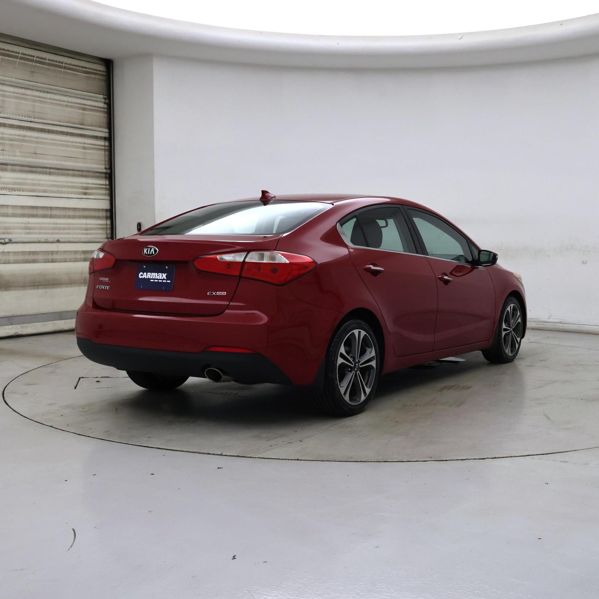 Thumbnail: 2015 Kia Forte - 8