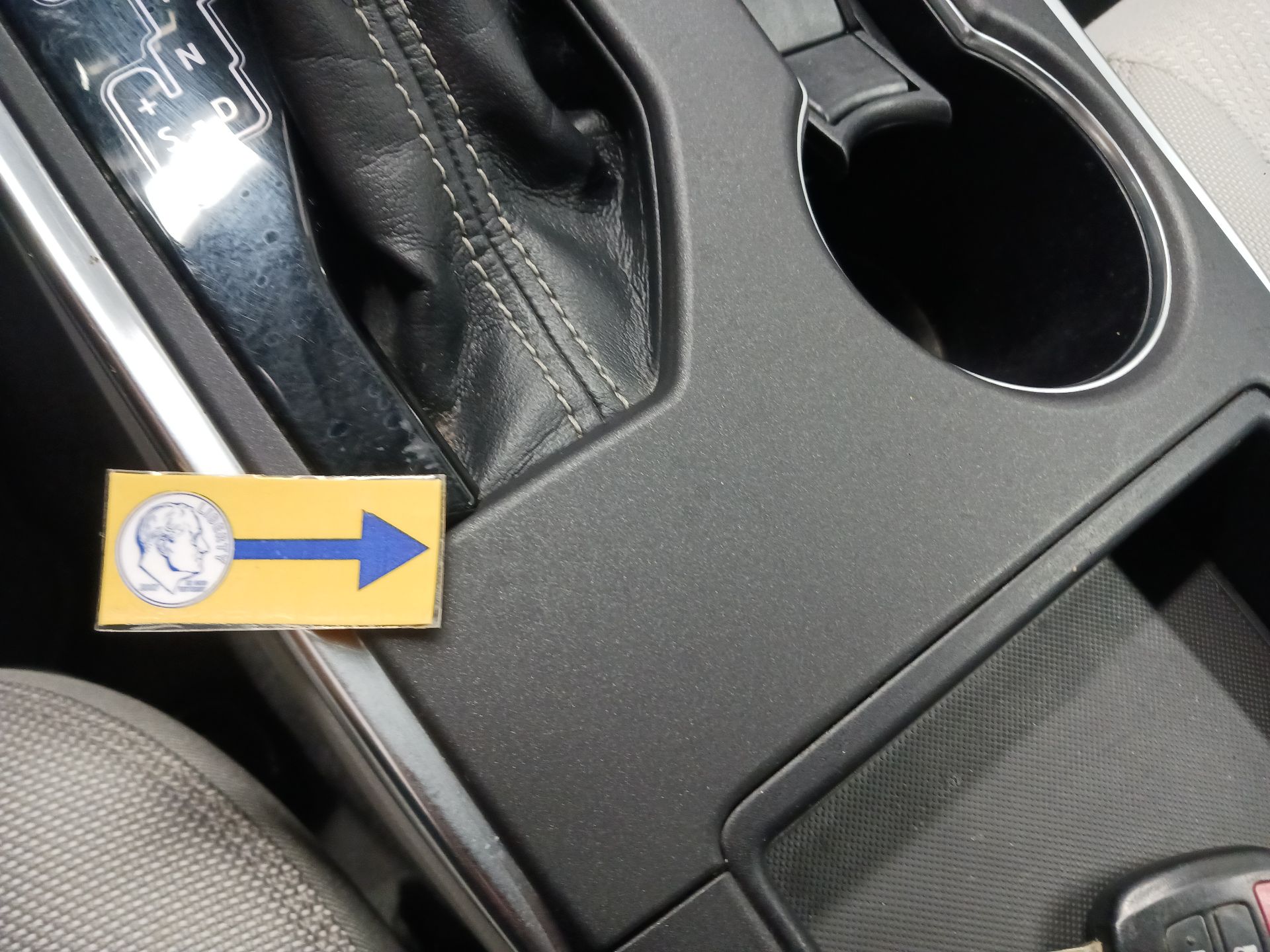 Thumbnail: 2015 Toyota Camry - 19