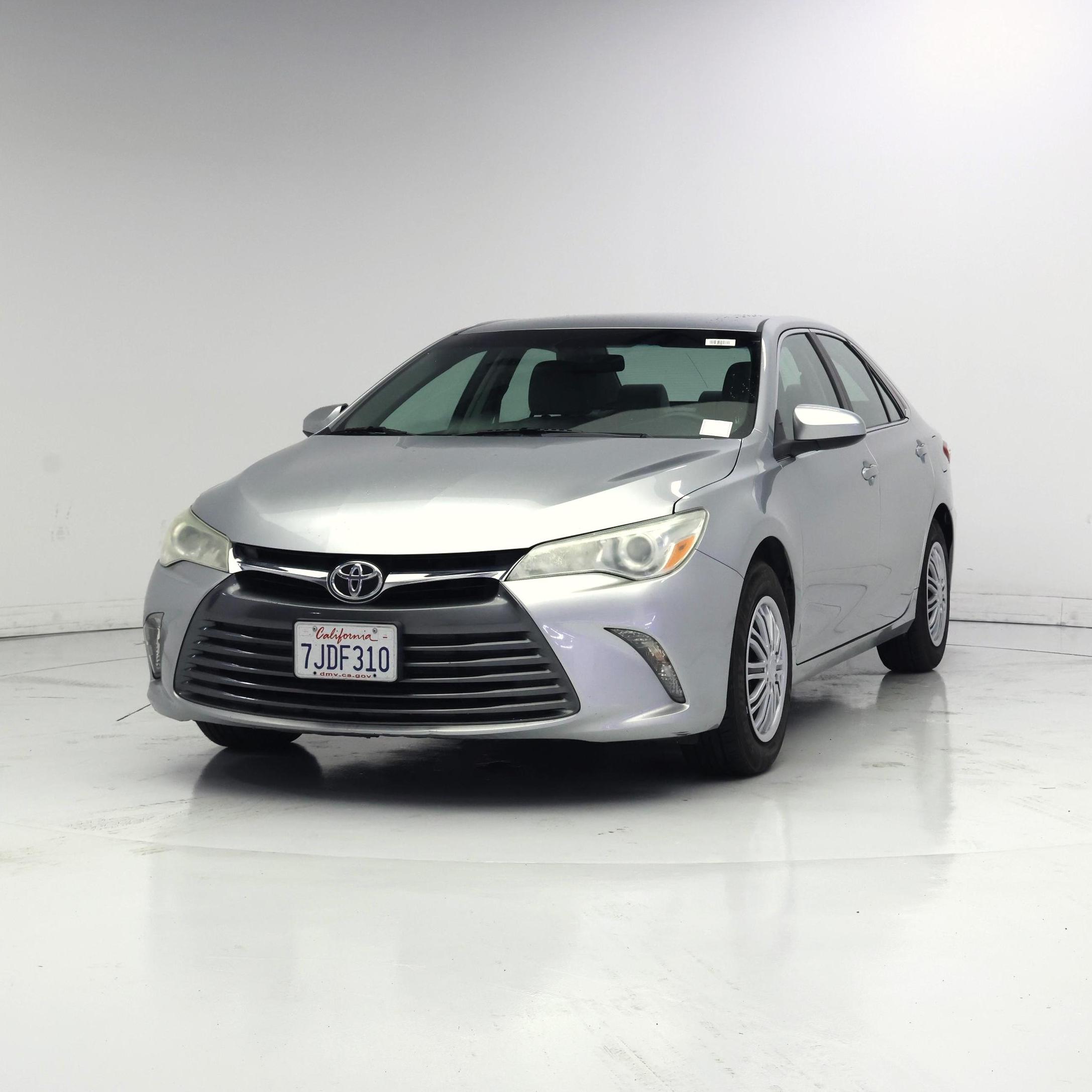 Thumbnail: 2015 Toyota Camry - 4
