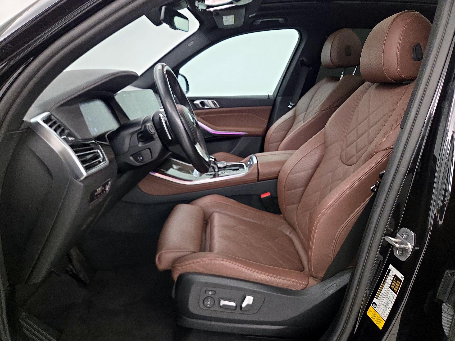 Thumbnail: 2023 BMW X5 - 11