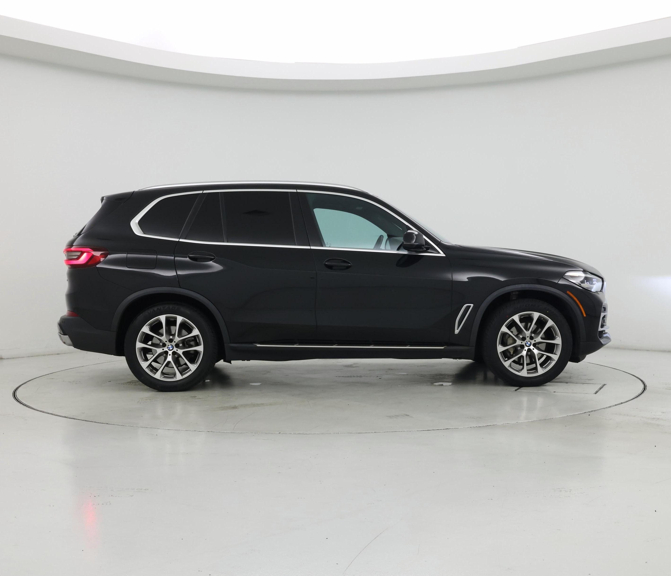 Thumbnail: 2023 BMW X5 - 7
