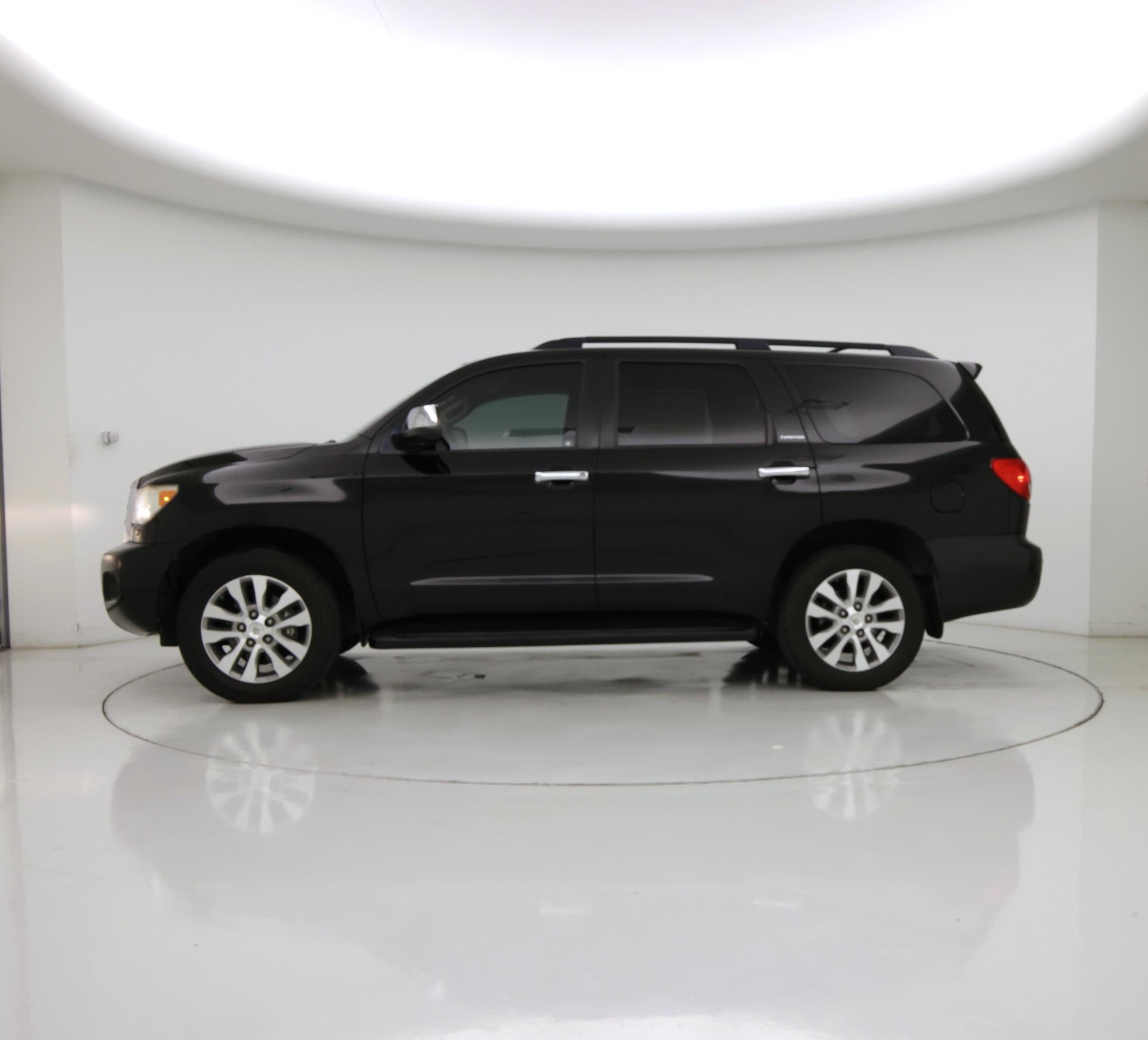 Thumbnail: 2016 Toyota Sequoia - 3
