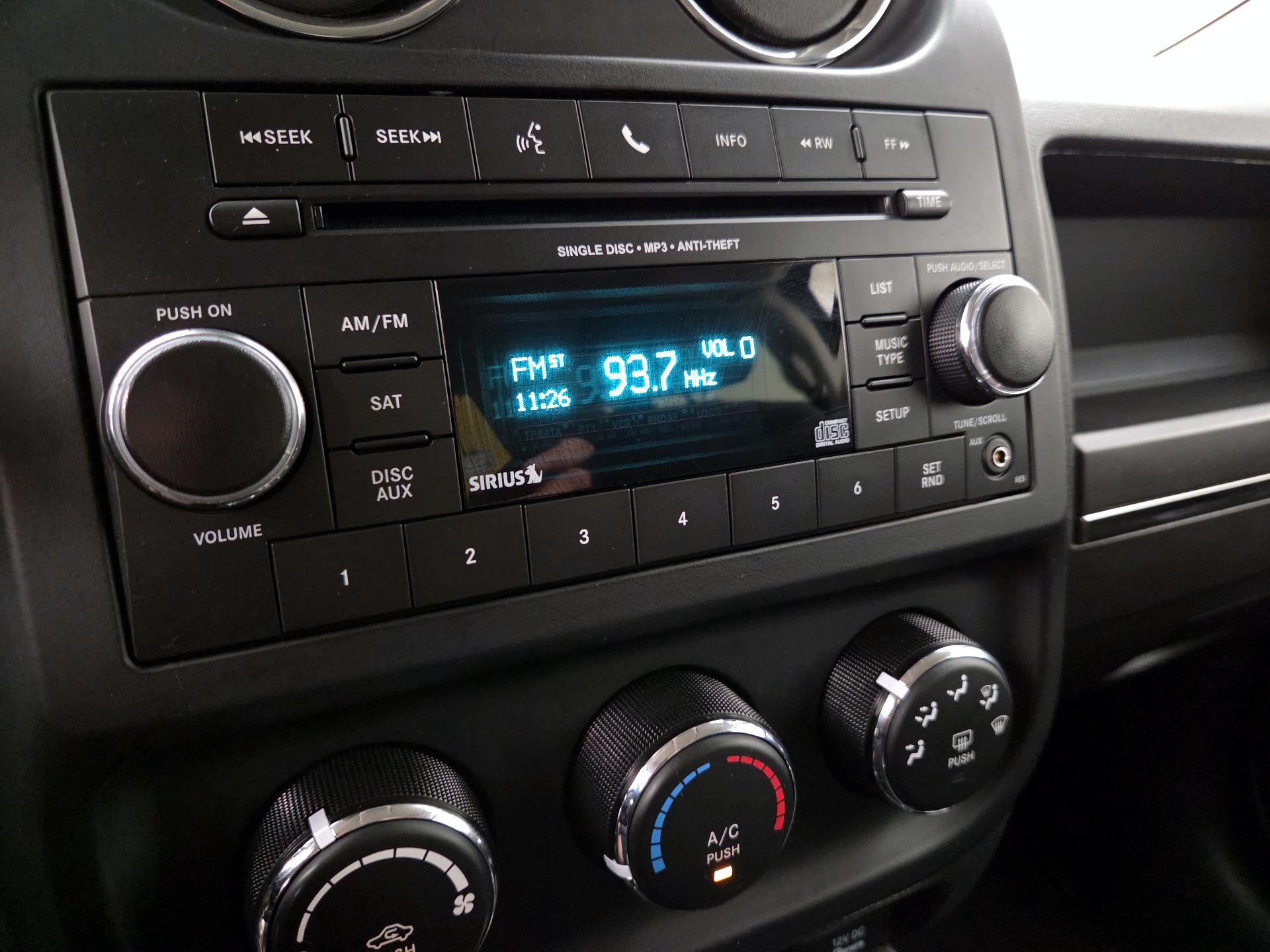 Thumbnail: 2016 Jeep Patriot - 13