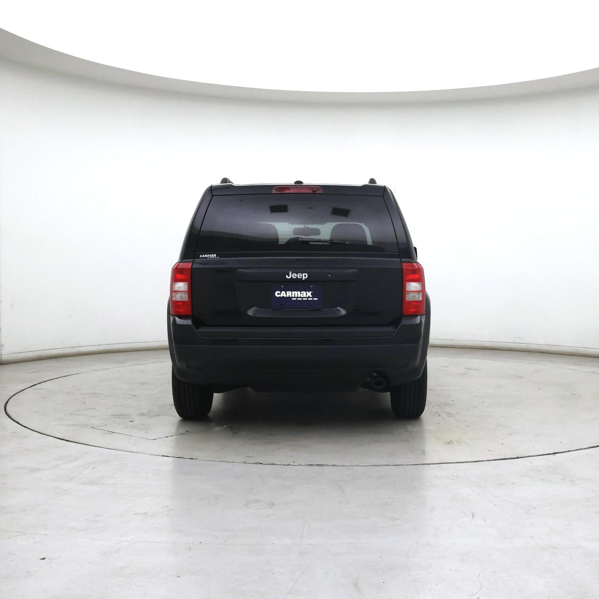 Thumbnail: 2016 Jeep Patriot - 6