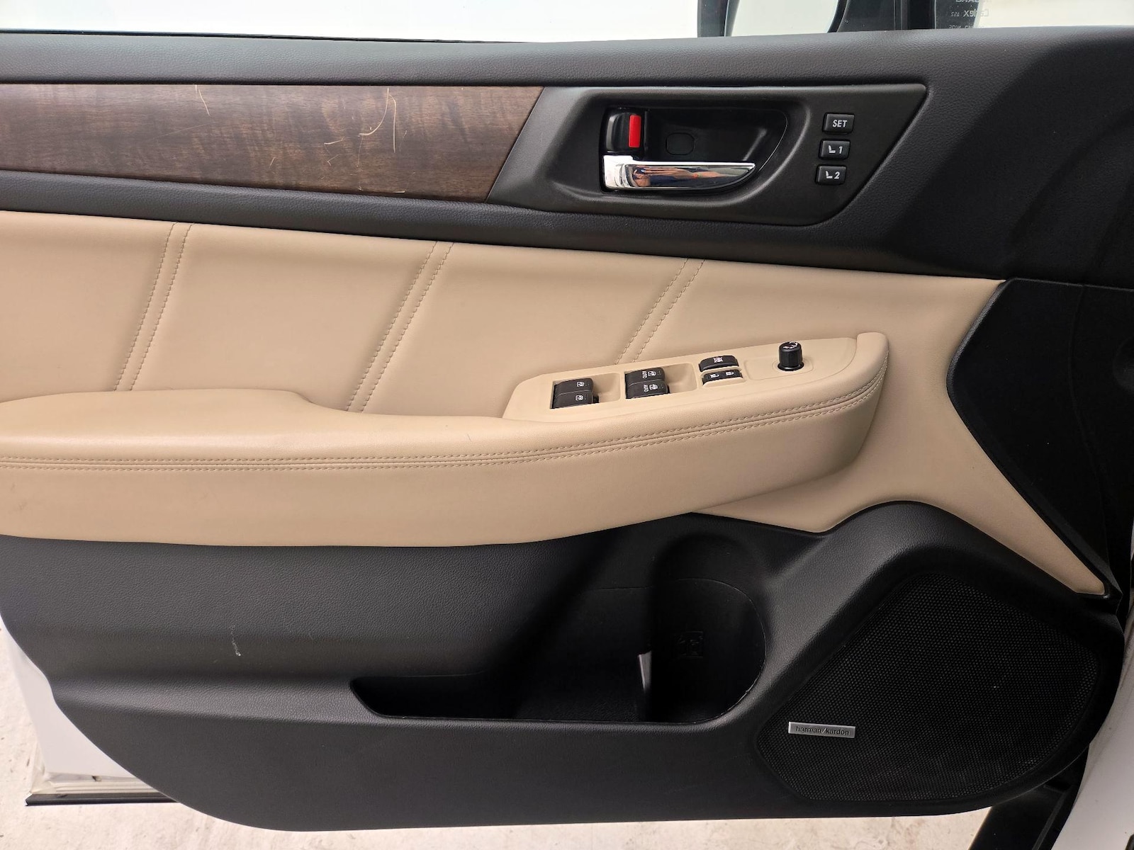 2018 Subaru Outback Limited - Photo 13
