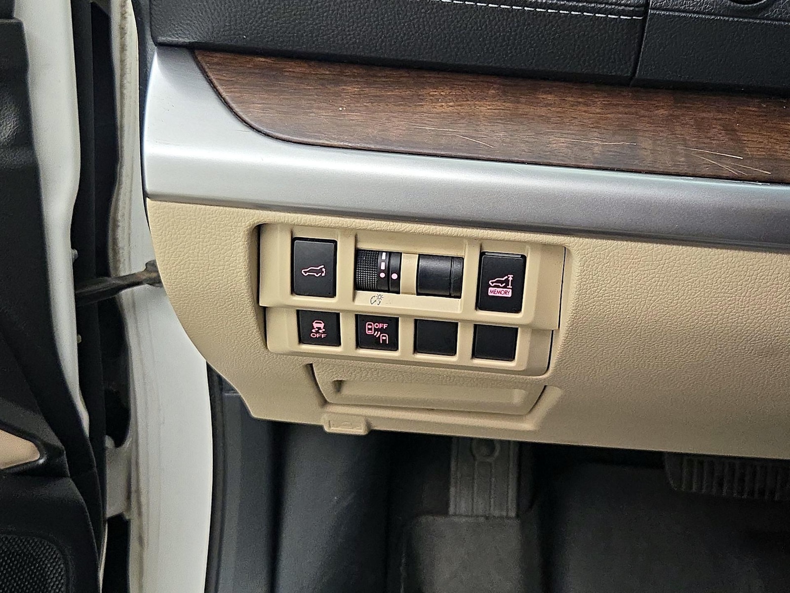 2018 Subaru Outback Limited - Photo 14