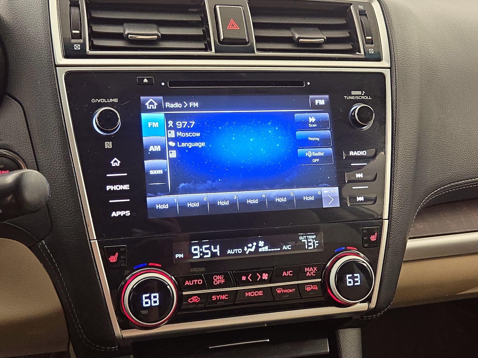 2018 Subaru Outback Limited - Photo 16