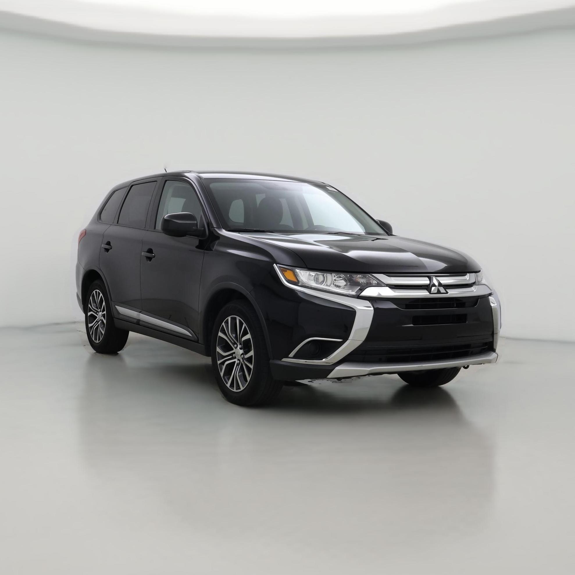 Thumbnail: 2016 Mitsubishi Outlander - 1