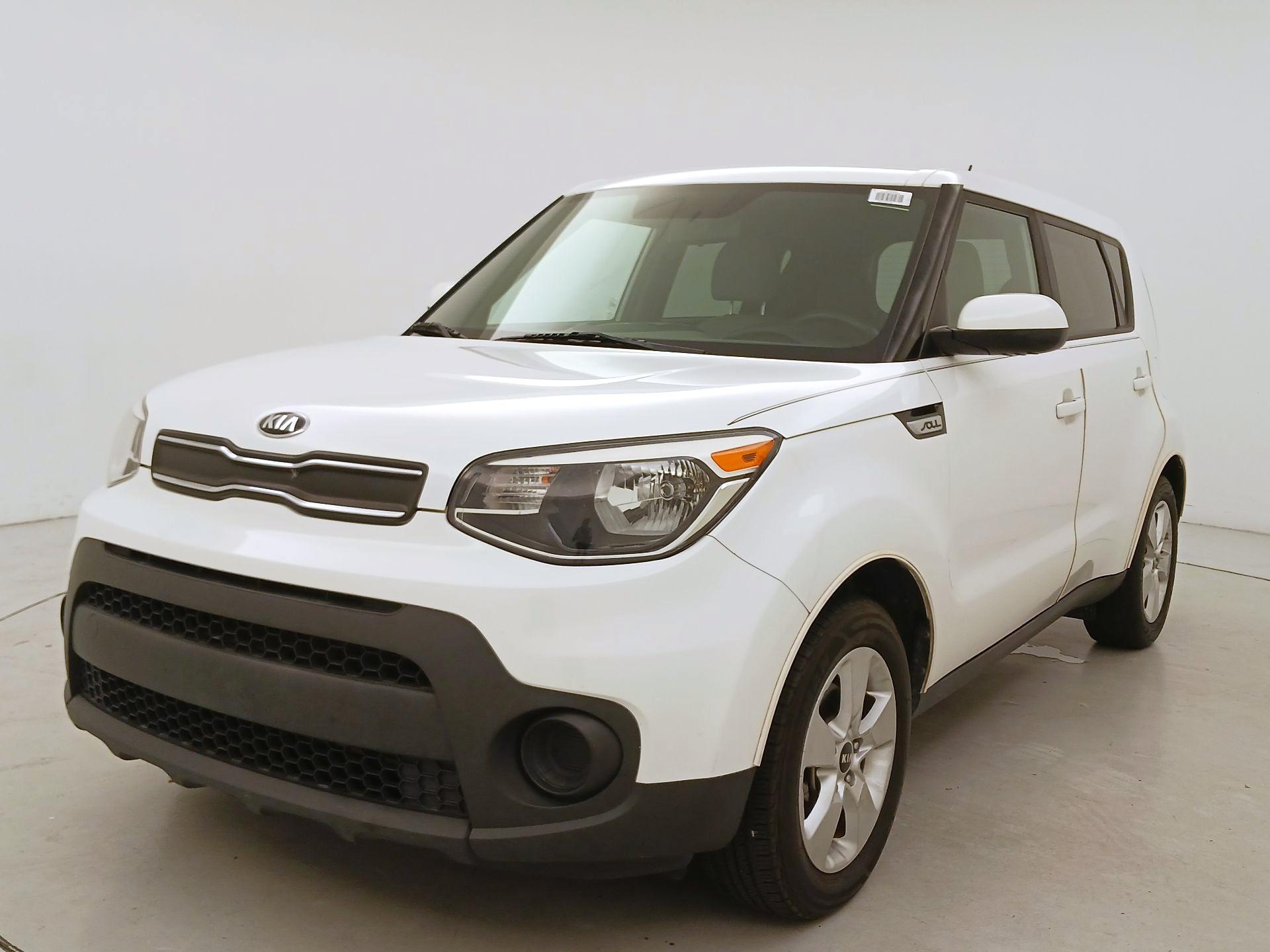 Thumbnail: 2017 Kia Soul - 3