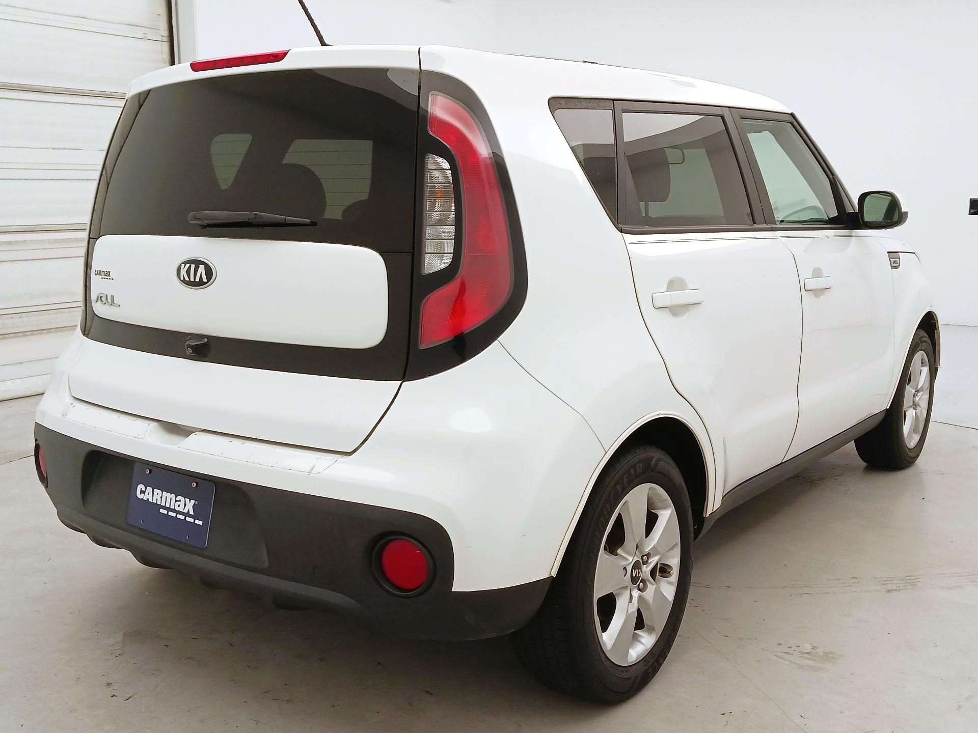 Thumbnail: 2017 Kia Soul - 5