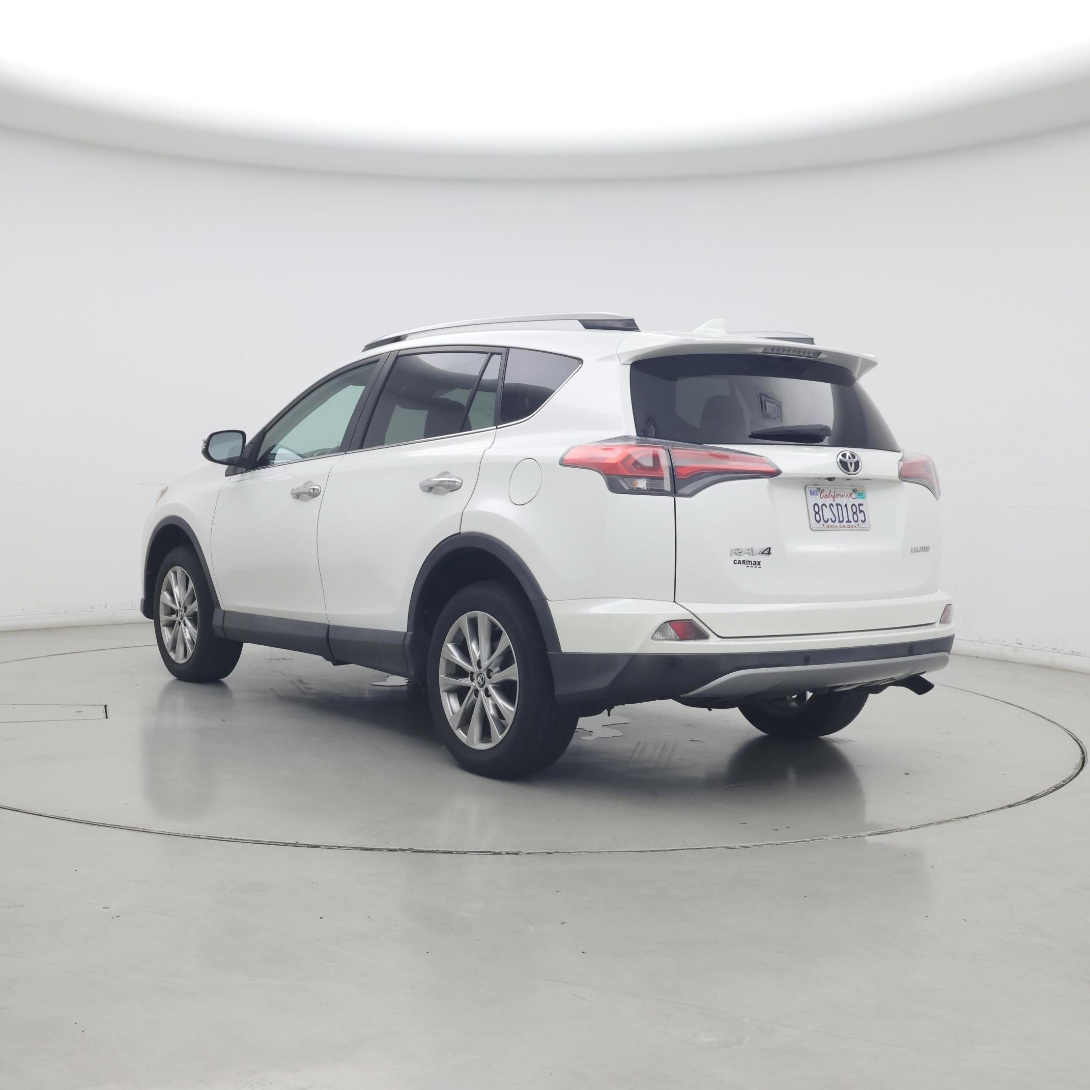 Thumbnail: 2018 Toyota RAV4 - 2
