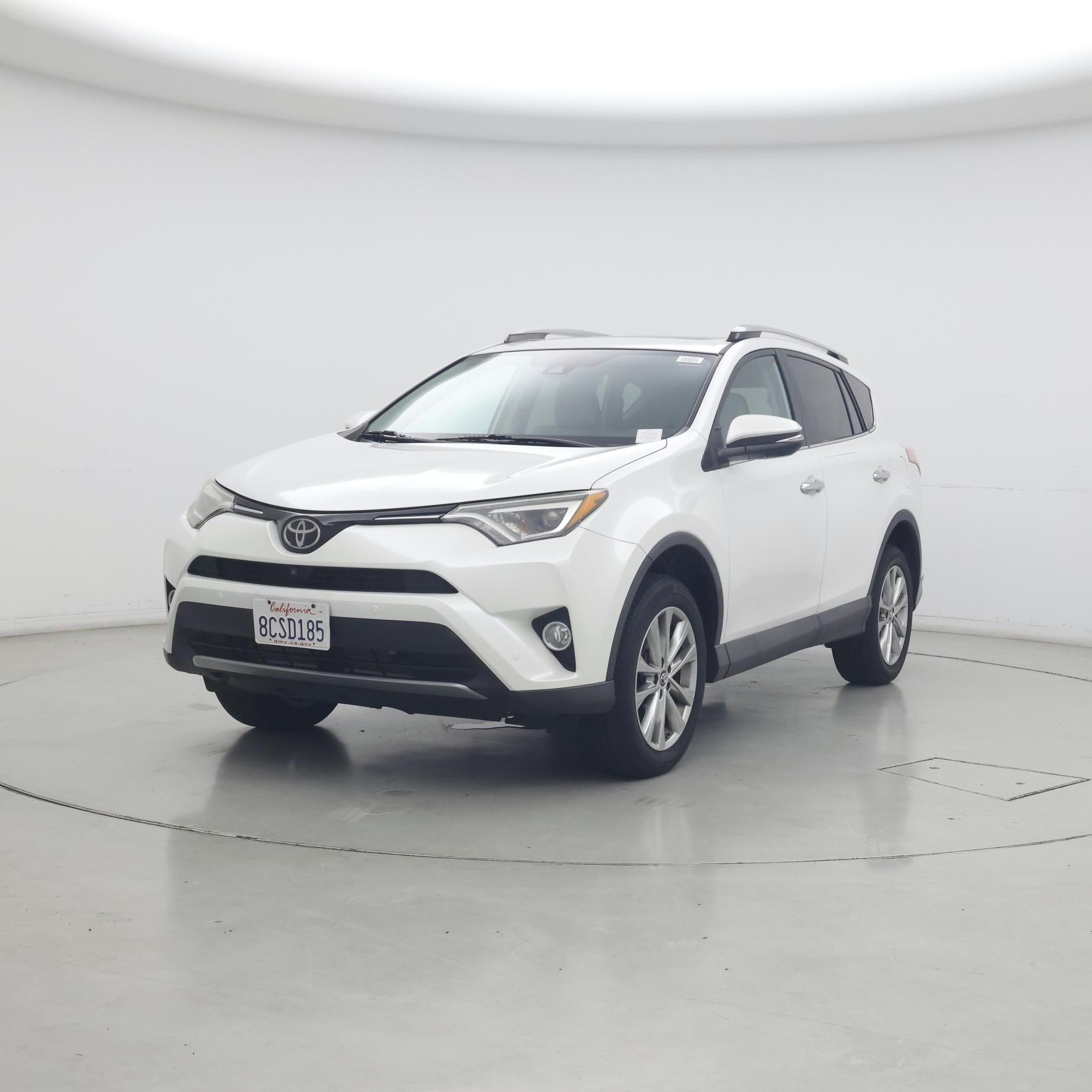 Thumbnail: 2018 Toyota RAV4 - 4