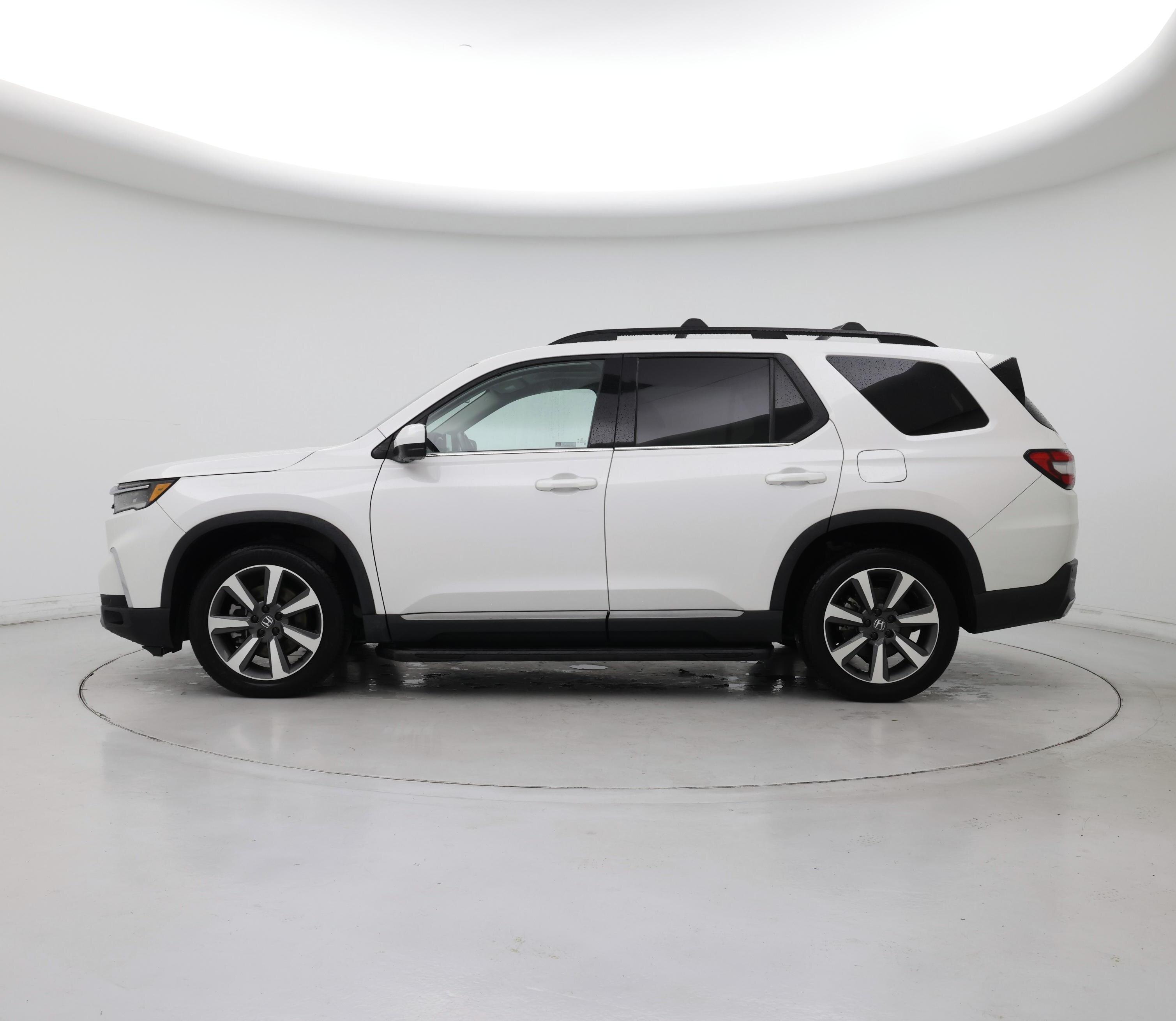 Thumbnail: 2024 Honda Pilot - 3