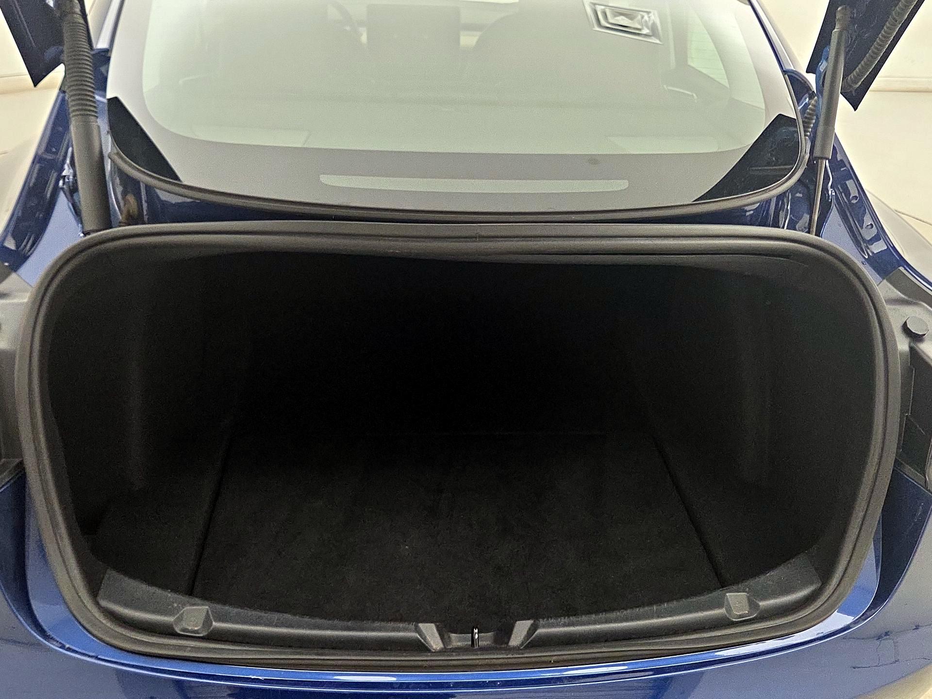 Thumbnail: 2022 Tesla Model 3 - 20