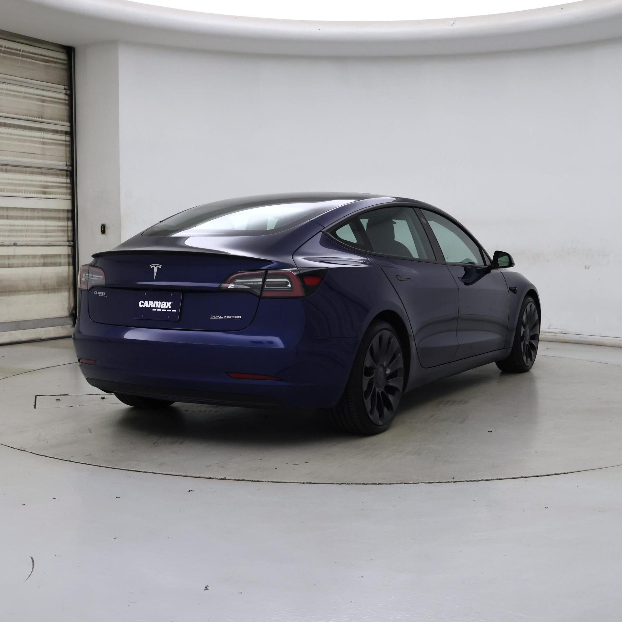 Thumbnail: 2022 Tesla Model 3 - 8