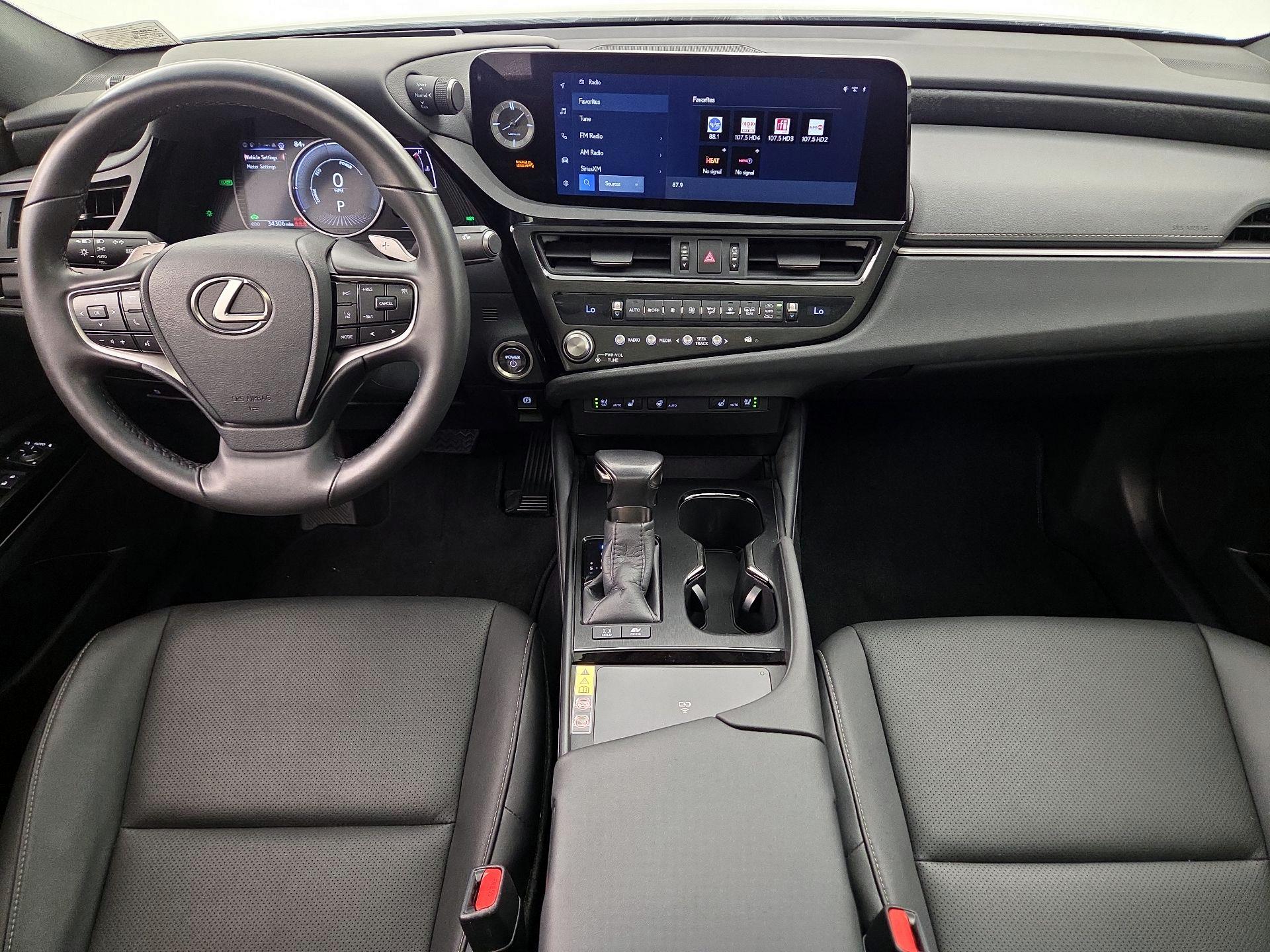 Thumbnail: 2024 Lexus ES - 9