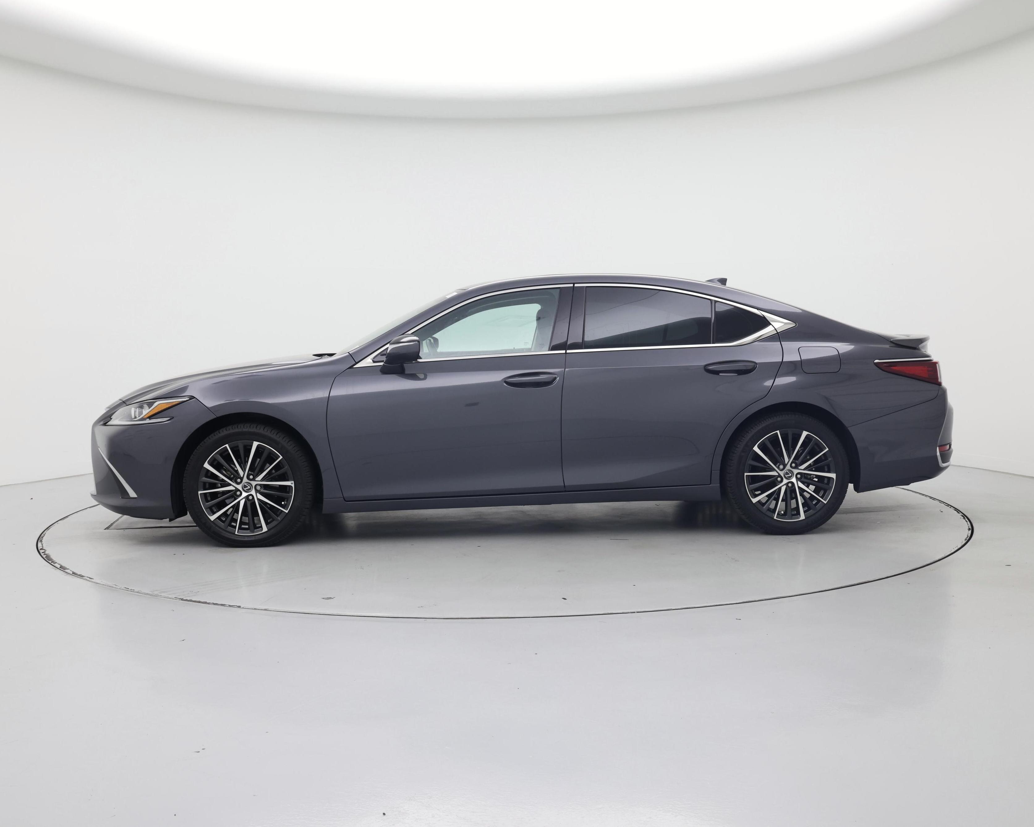 Thumbnail: 2024 Lexus ES - 3