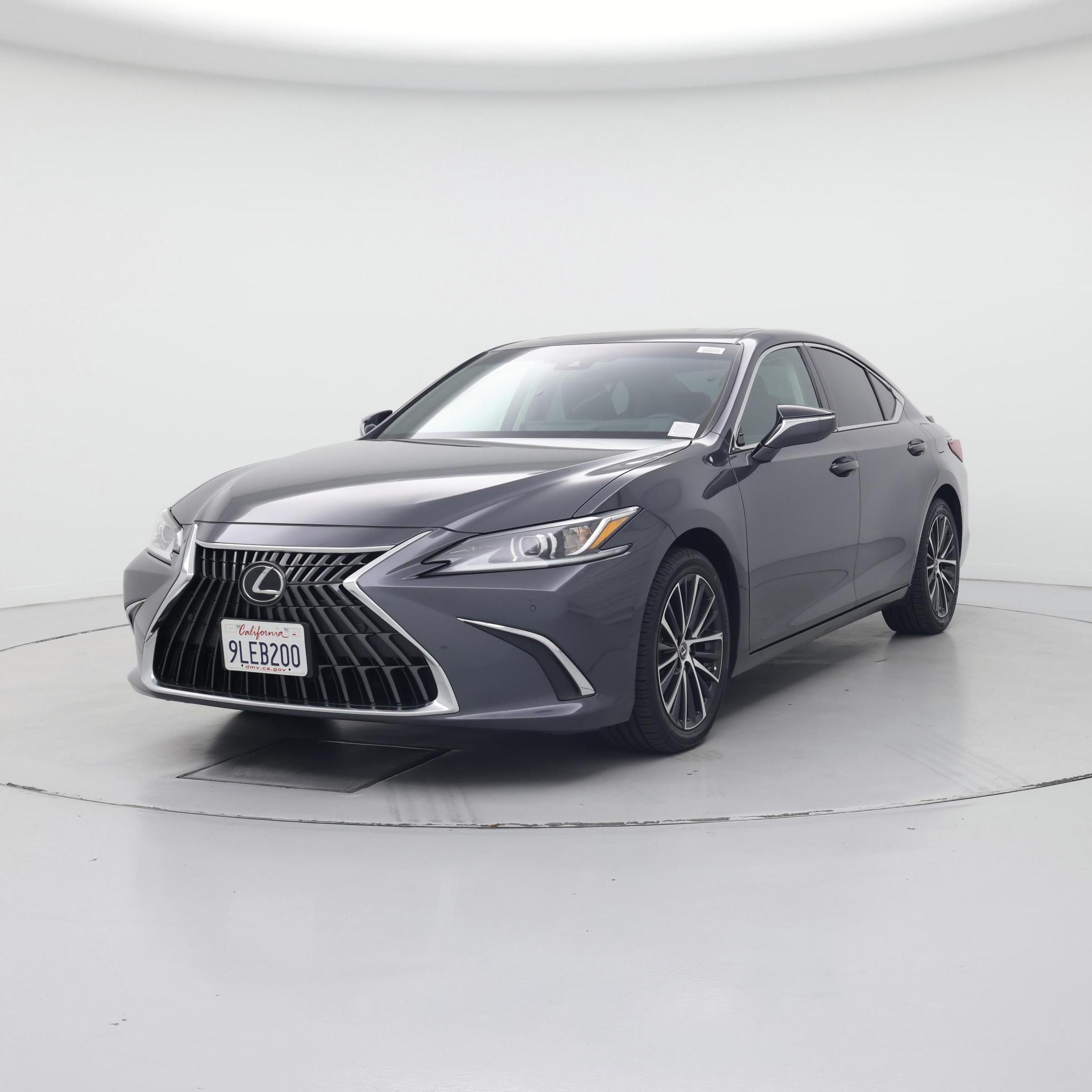 Thumbnail: 2024 Lexus ES - 4