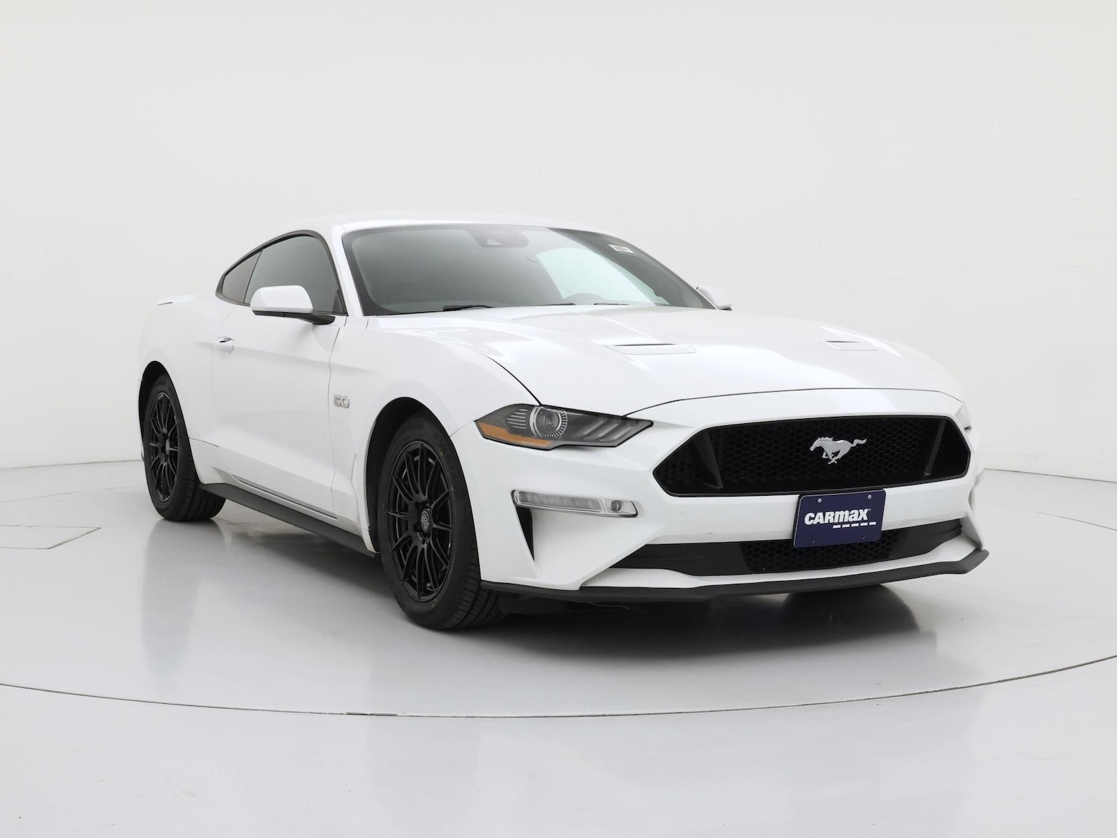 2021 Ford Mustang GT - Photo 2