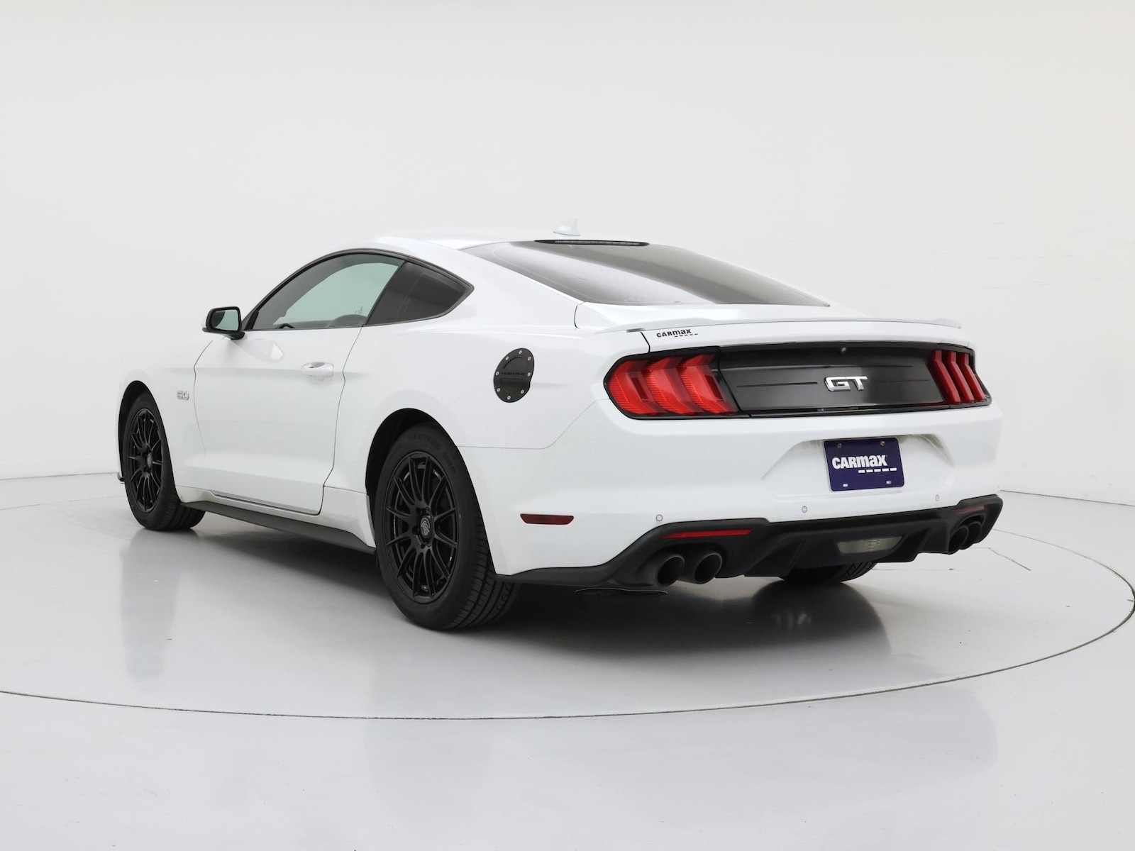 2021 Ford Mustang GT - Photo 3