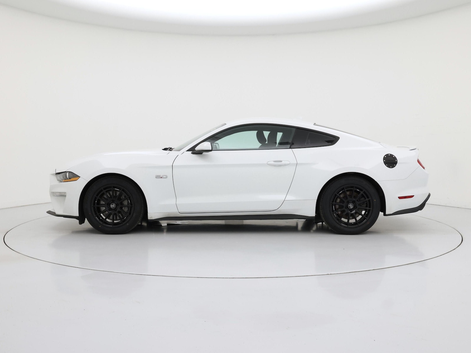 2021 Ford Mustang GT - Photo 4