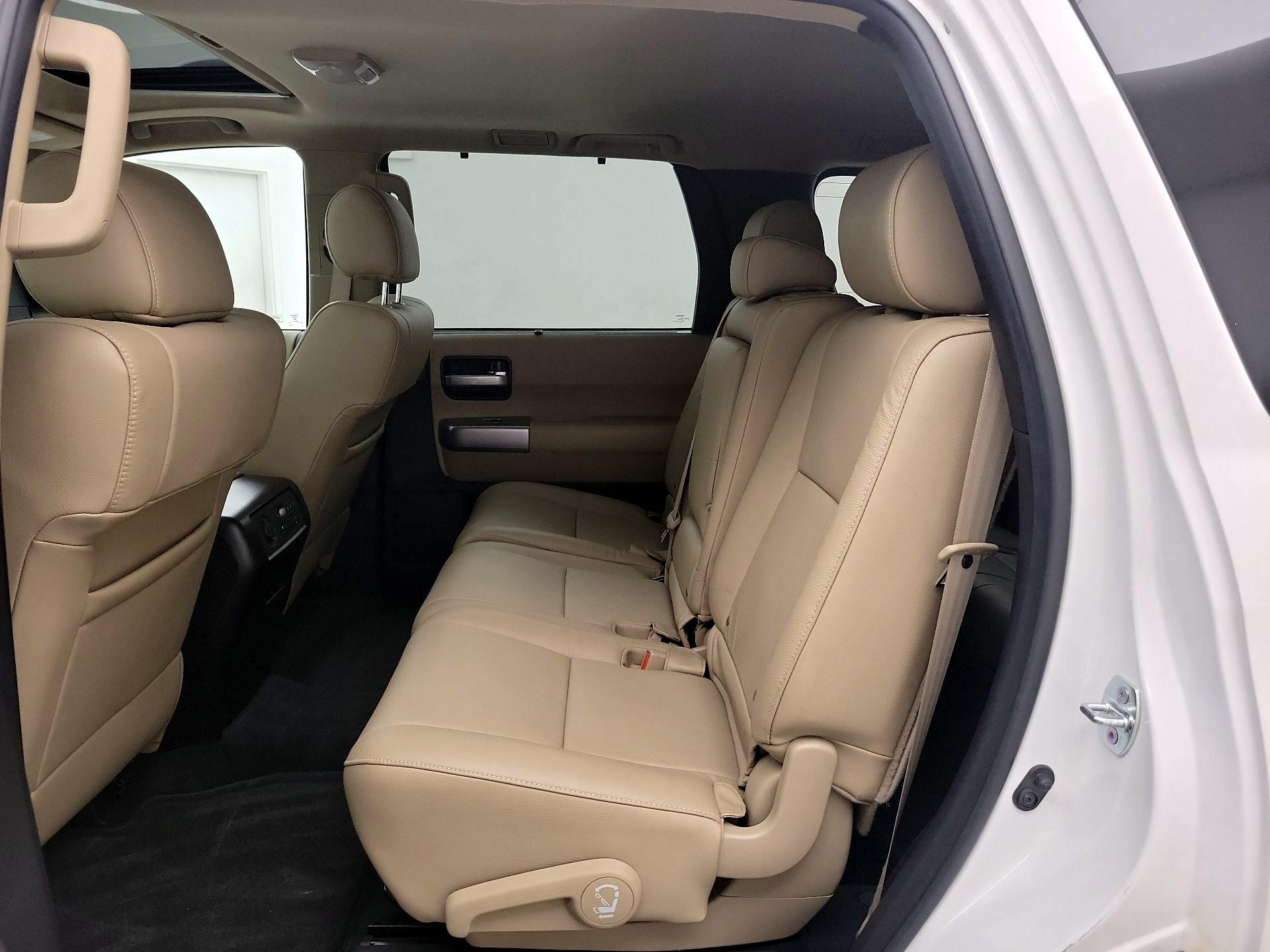 Thumbnail: 2018 Toyota Sequoia - 20