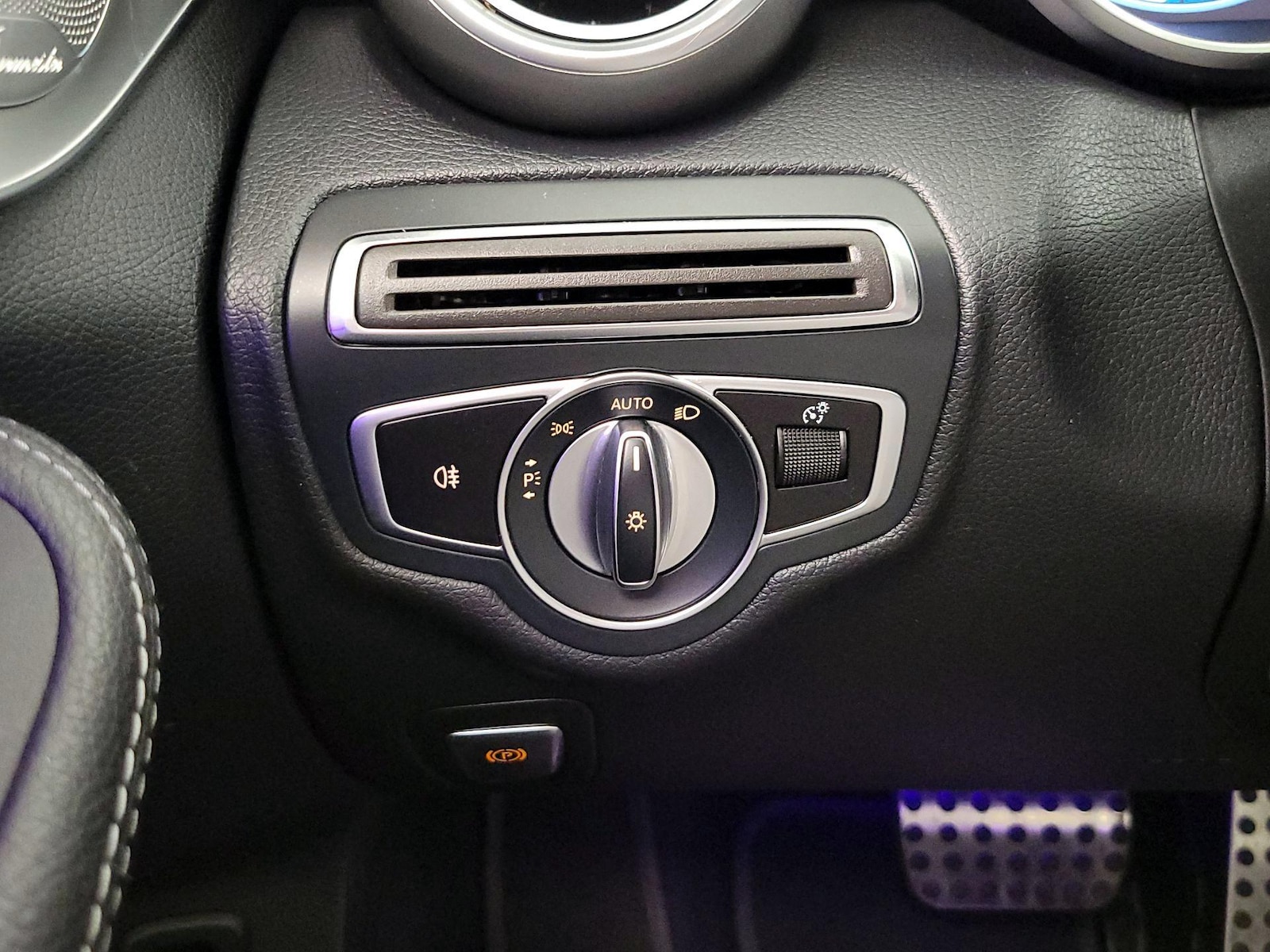 2020 Mercedes-Benz C-Class Sedan AMG C63 - Photo 14