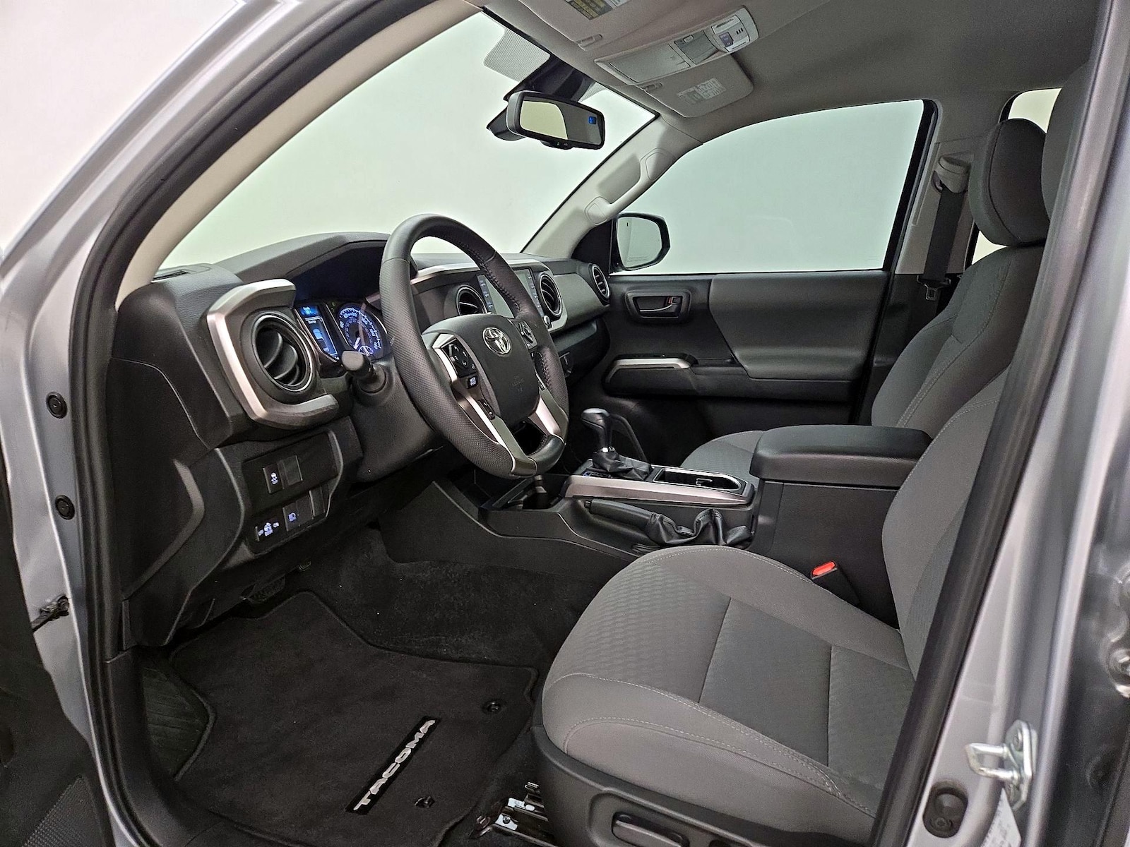 2023 Toyota Tacoma SR5 - Photo 12