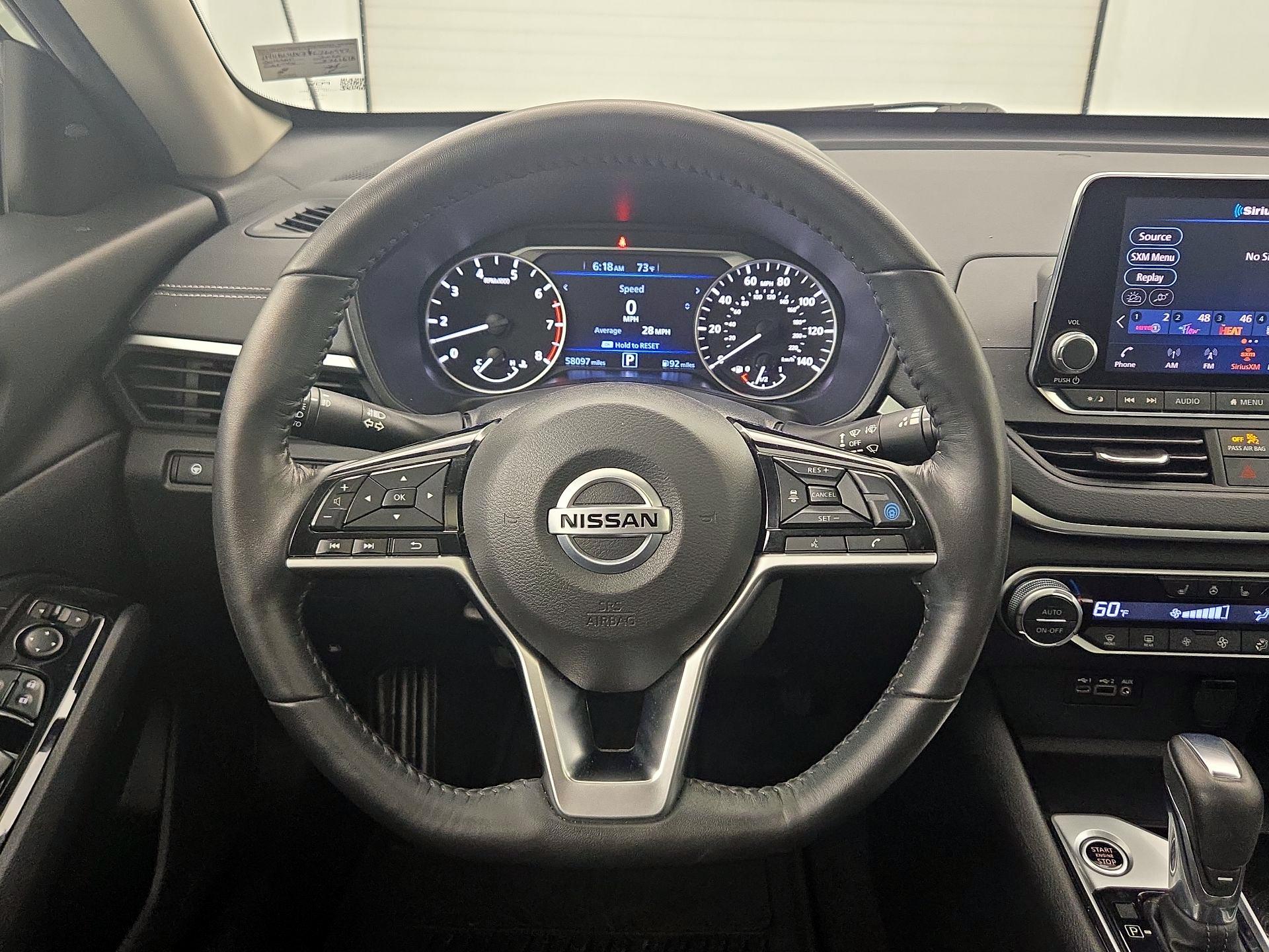 Thumbnail: 2020 Nissan Altima - 10