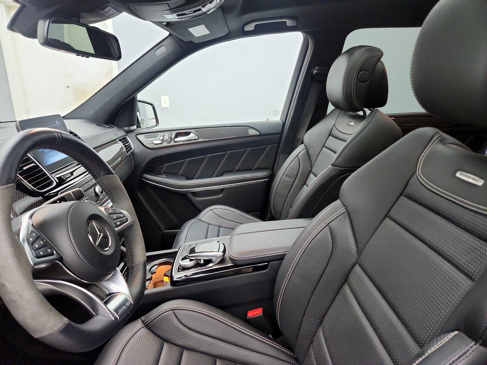 Thumbnail: 2019 Mercedes-Benz GL-Class - 11