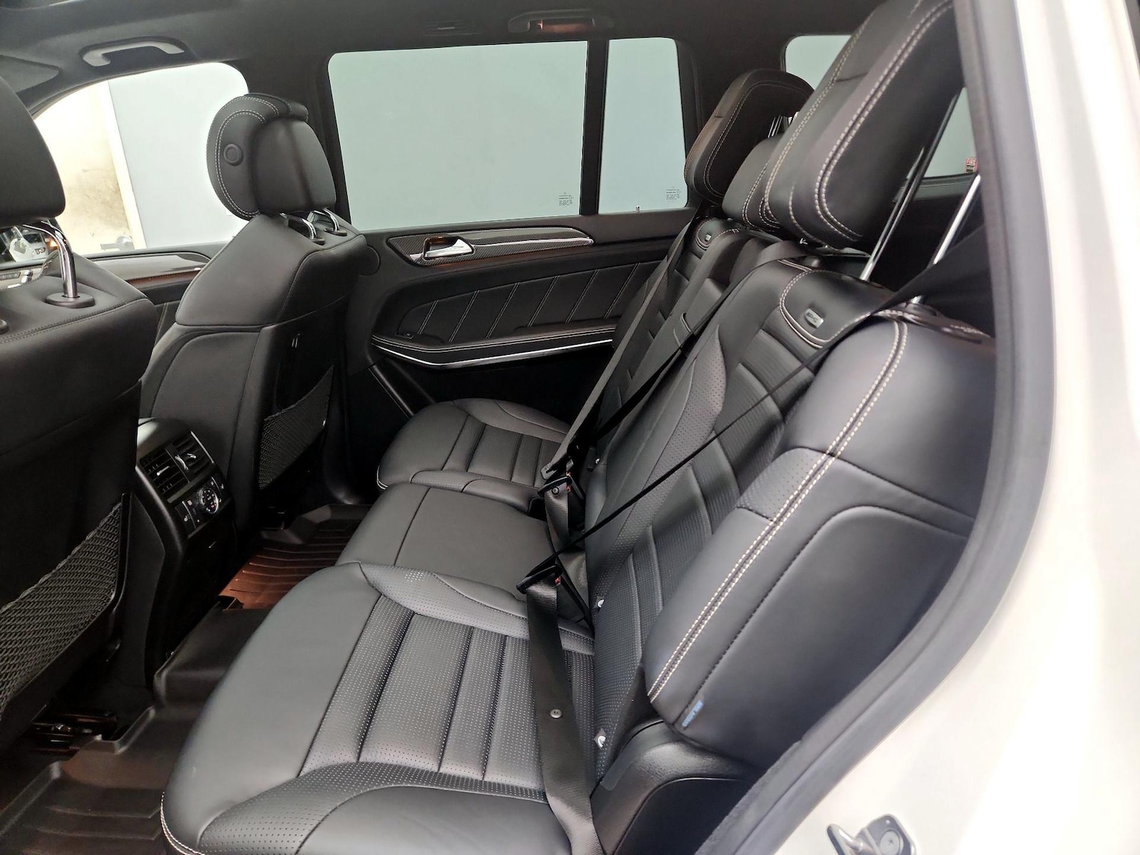 Rear Air Conditioning