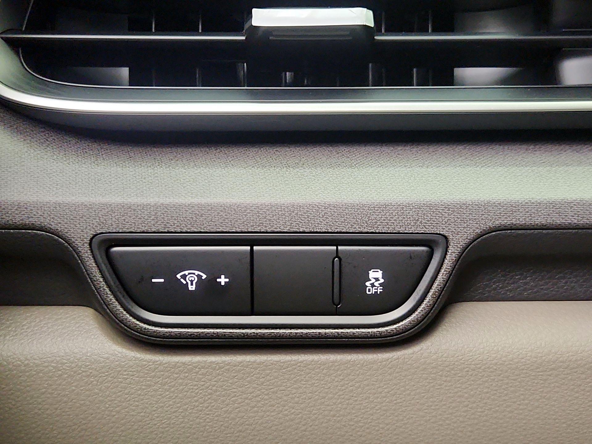 Thumbnail: 2026 Kia Carnival - 13