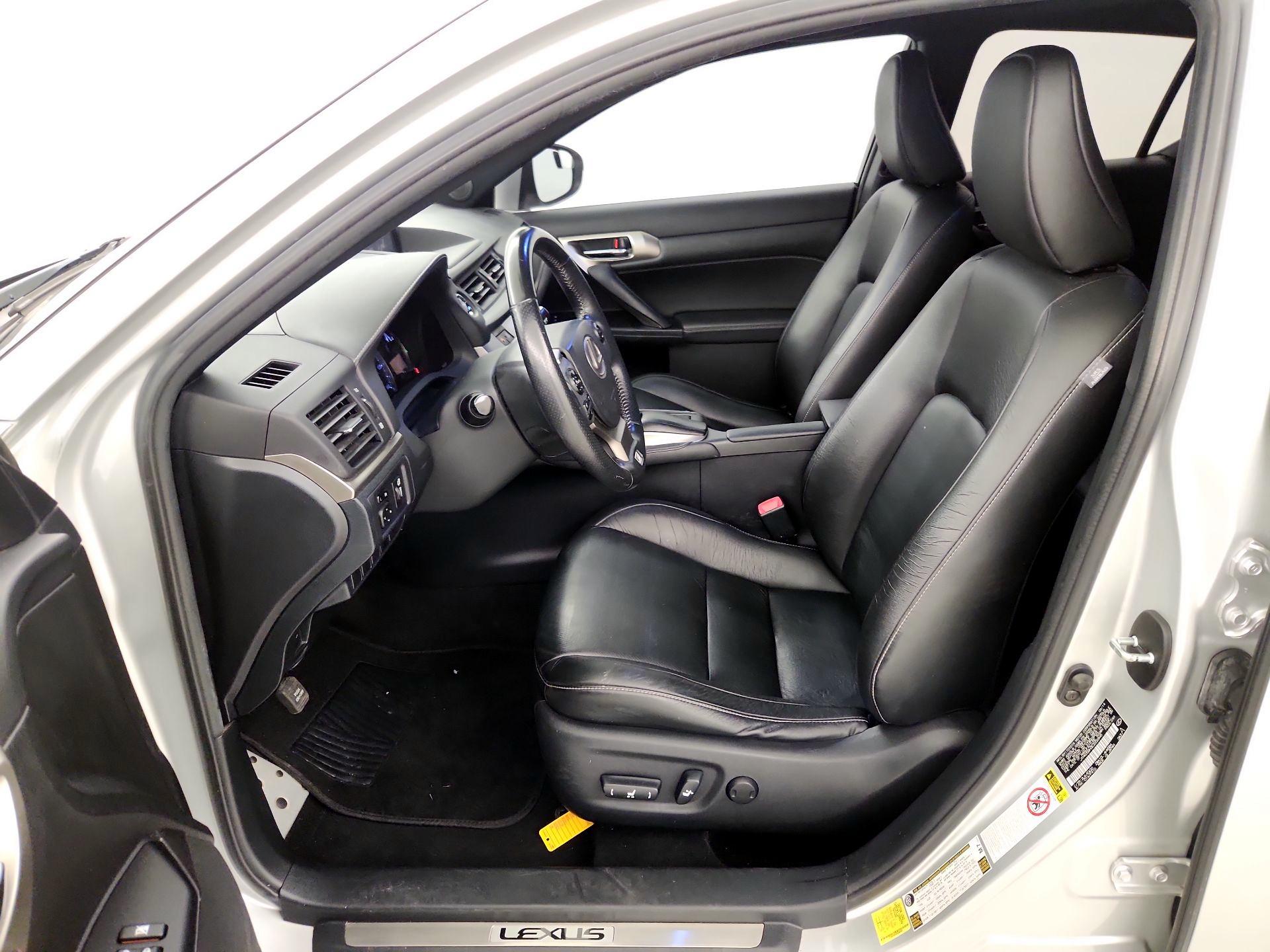 Thumbnail: 2014 Lexus CT - 11