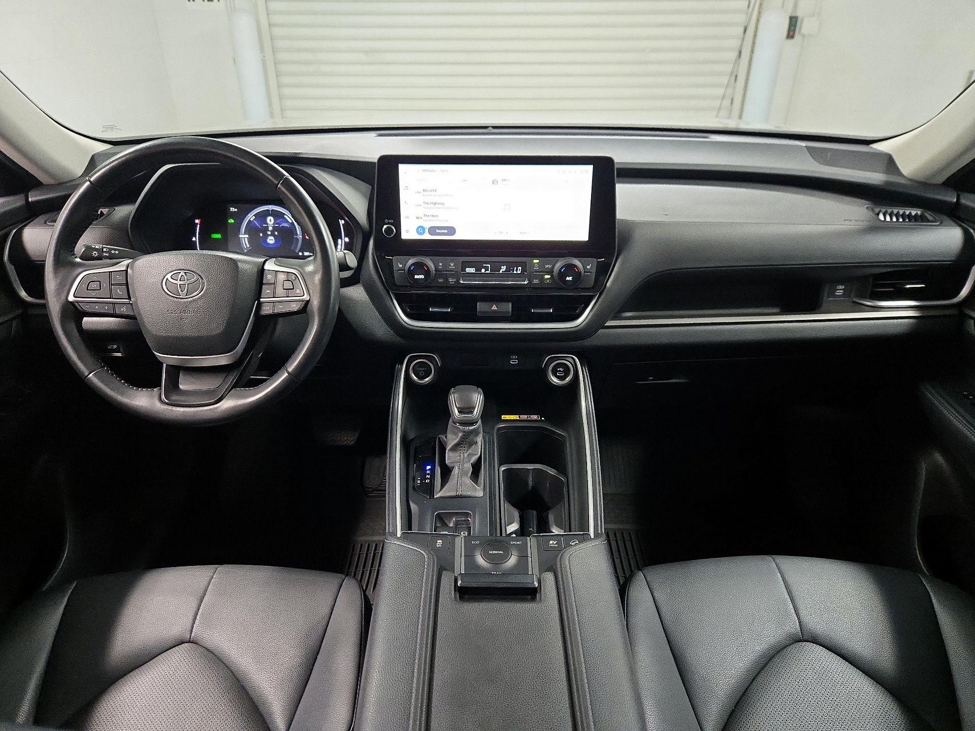 Thumbnail: 2024 Toyota Highlander - 9
