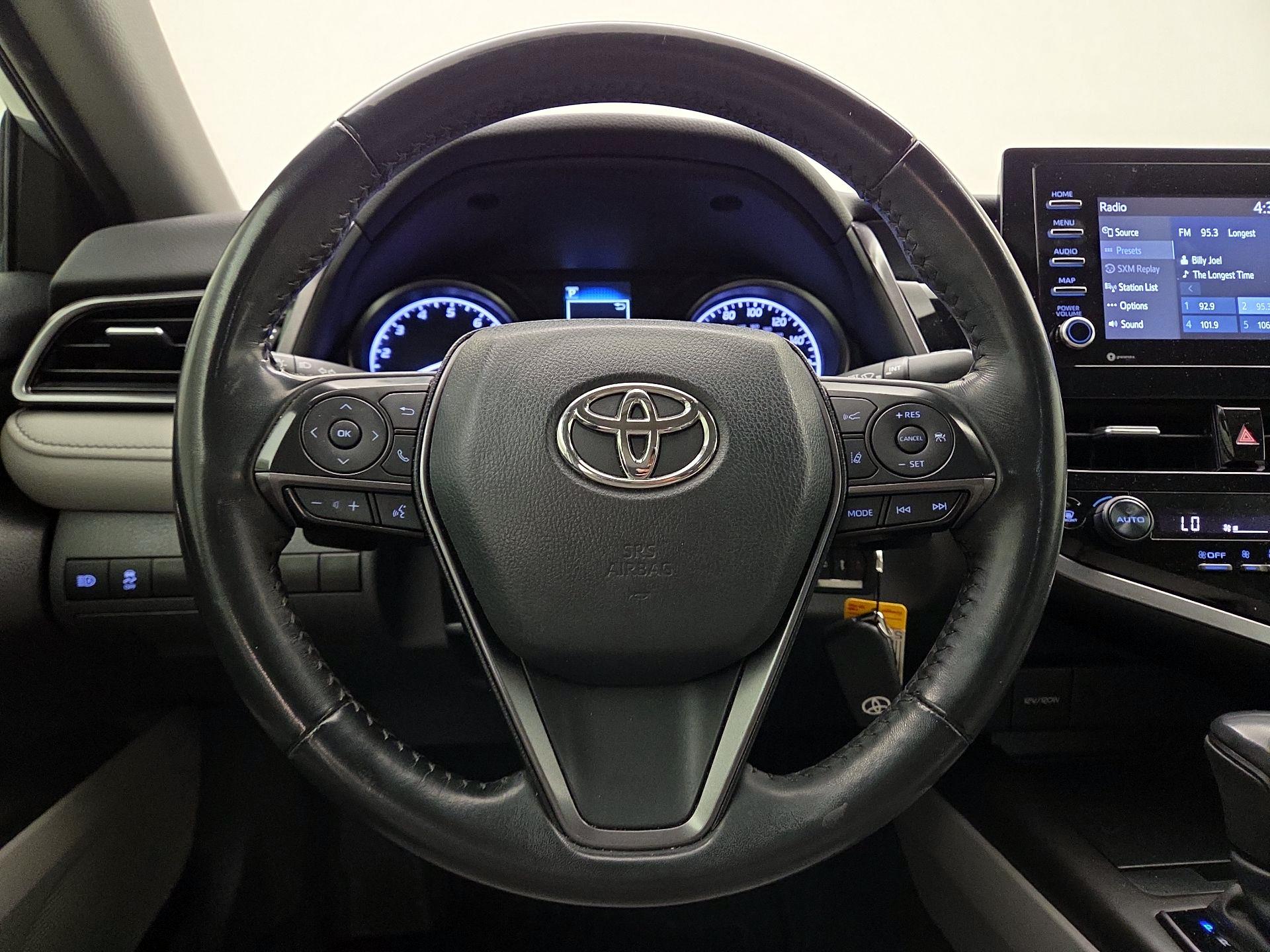Thumbnail: 2023 Toyota Camry - 10