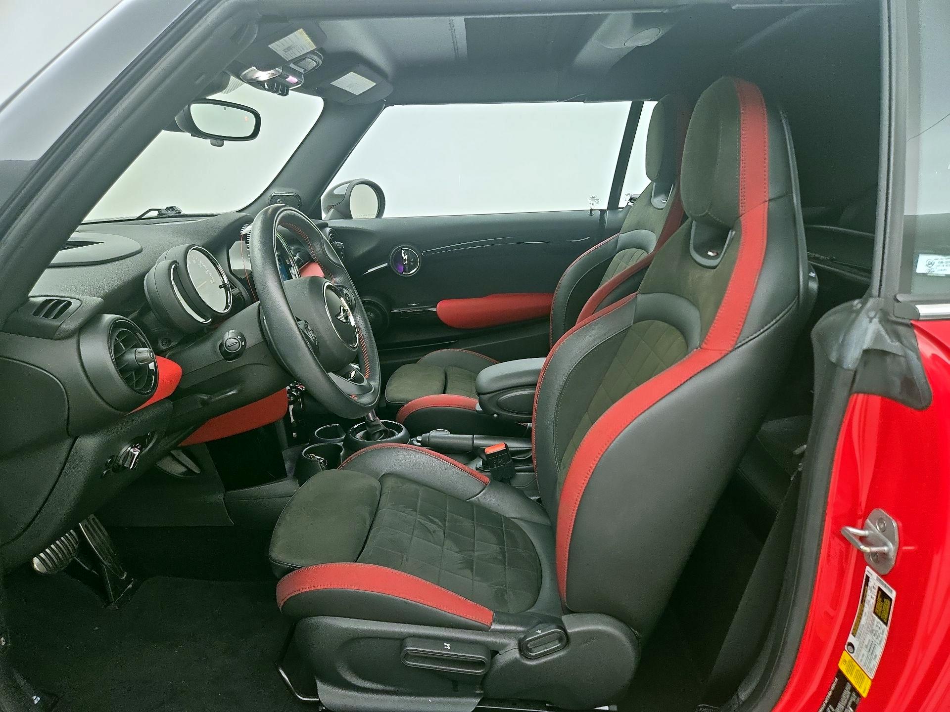 Thumbnail: 2018 MINI Cooper - 11