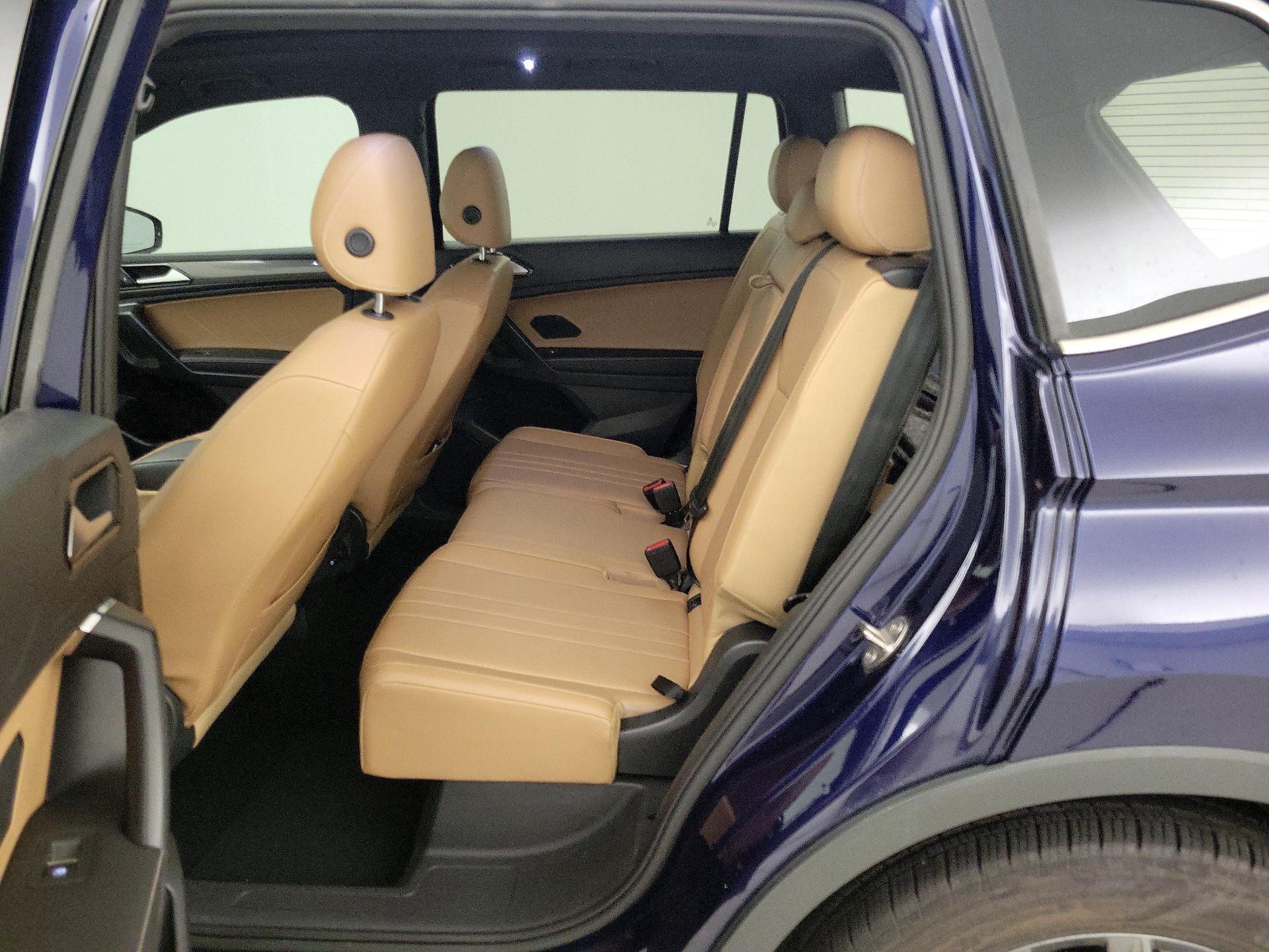 Thumbnail: 2022 Volkswagen Tiguan - 20