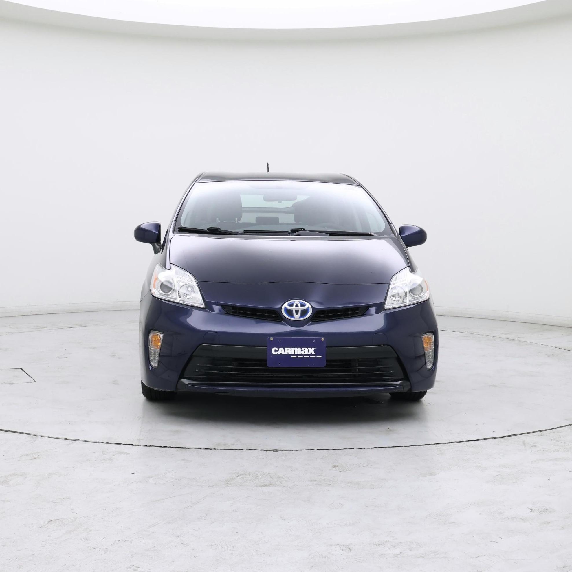 Thumbnail: 2015 Toyota Prius - 5