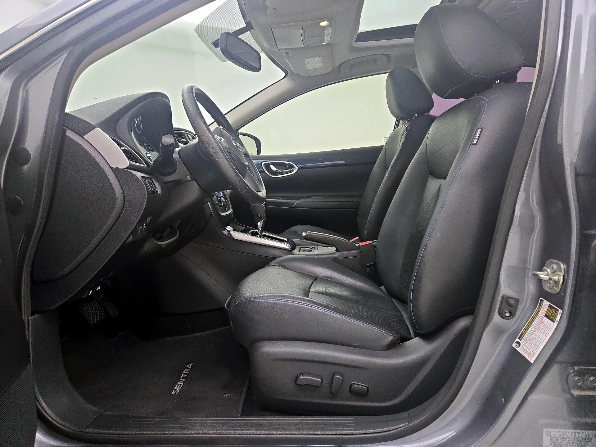 Thumbnail: 2019 Nissan Sentra - 11