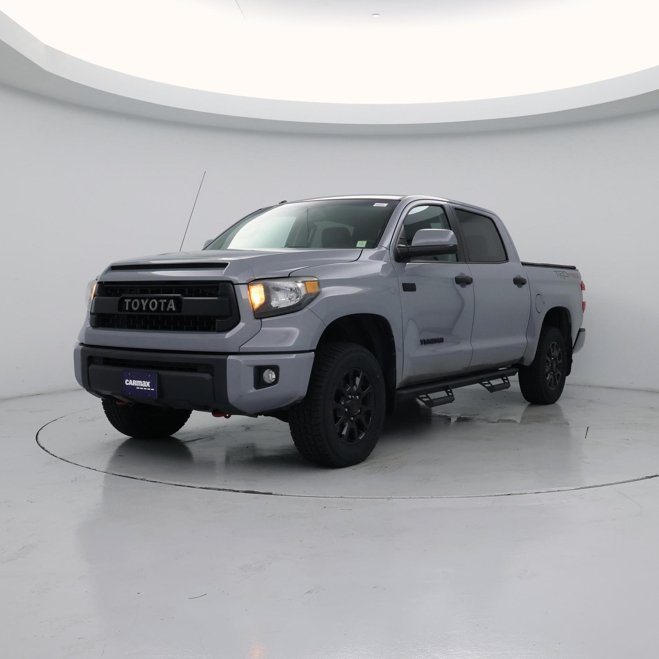 Thumbnail: 2017 Toyota Tundra - 4